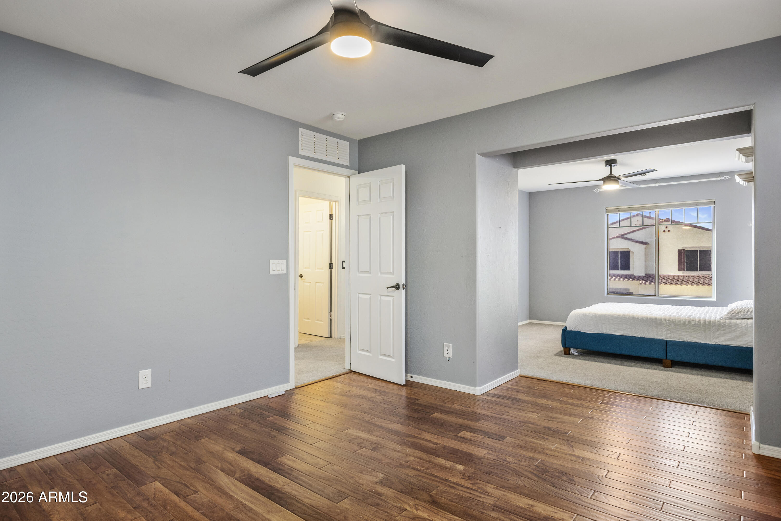 2538 E MINE CREEK Road