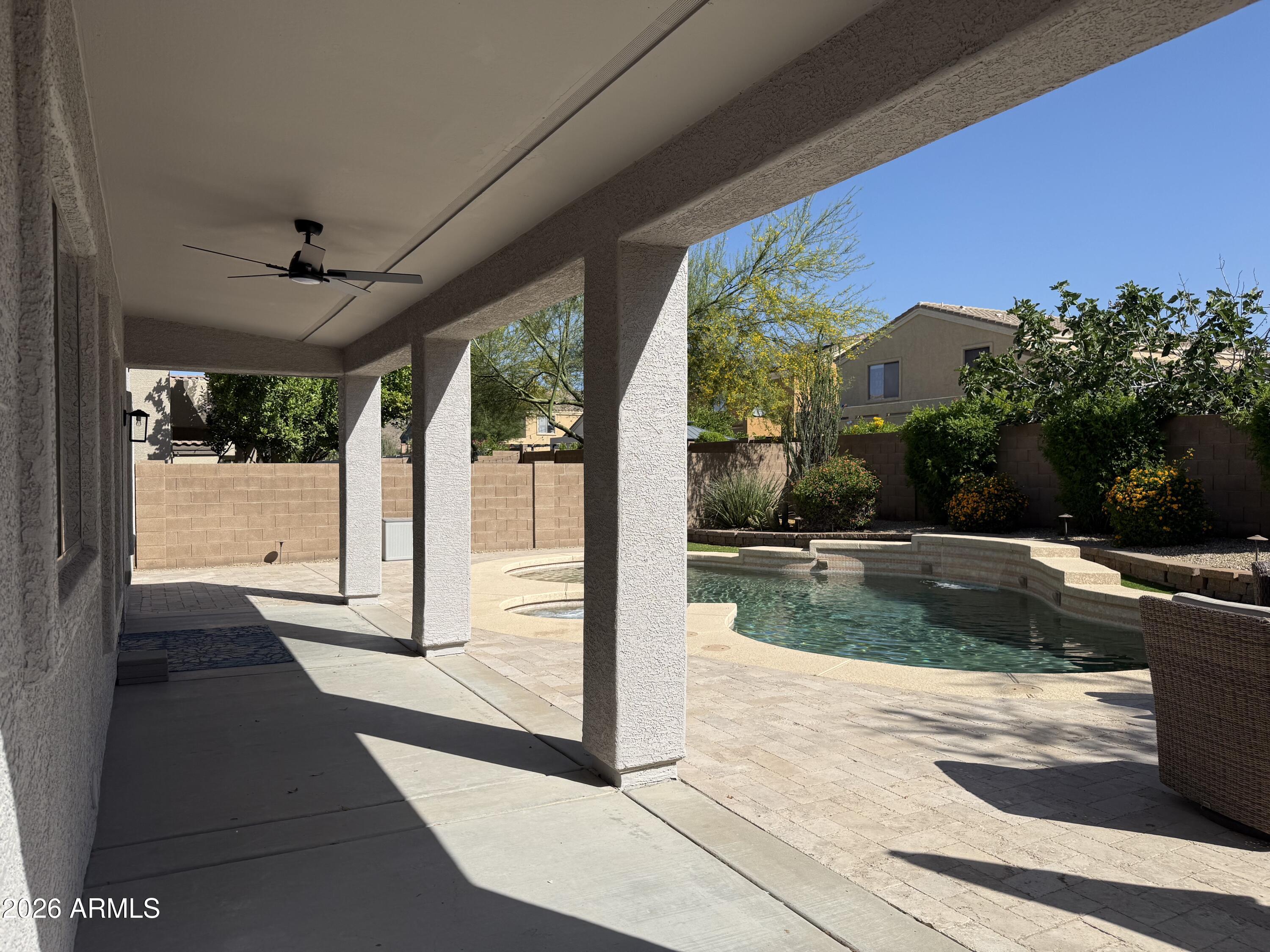 2538 E MINE CREEK Road