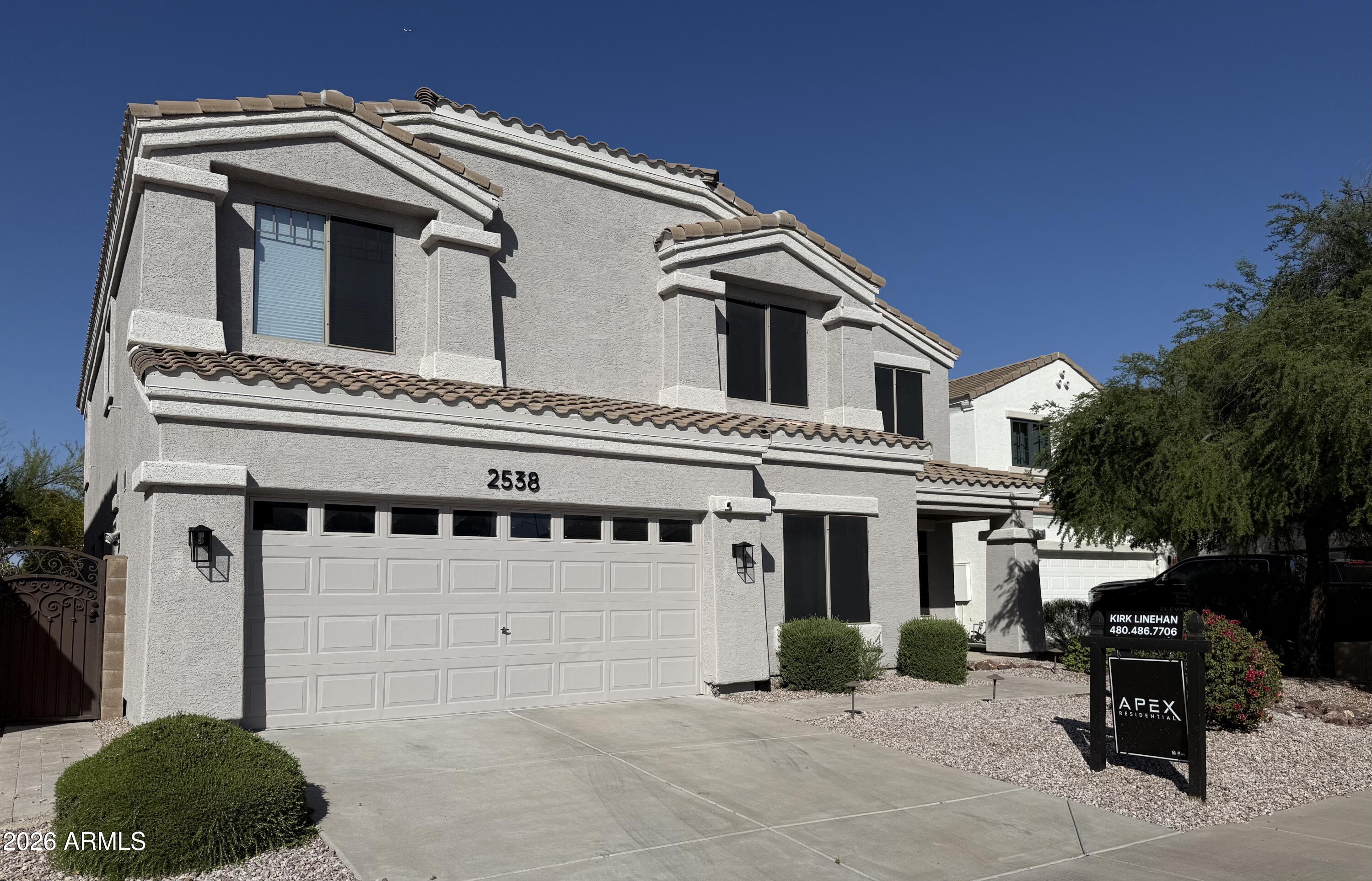 2538 E MINE CREEK Road