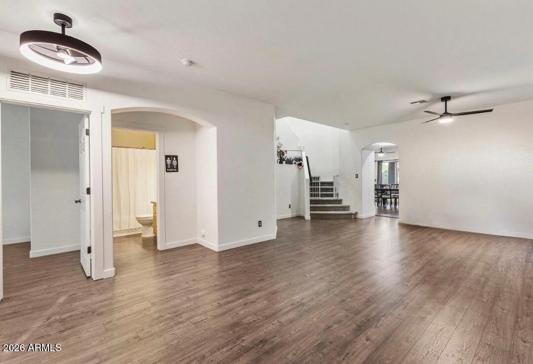 2538 E MINE CREEK Road