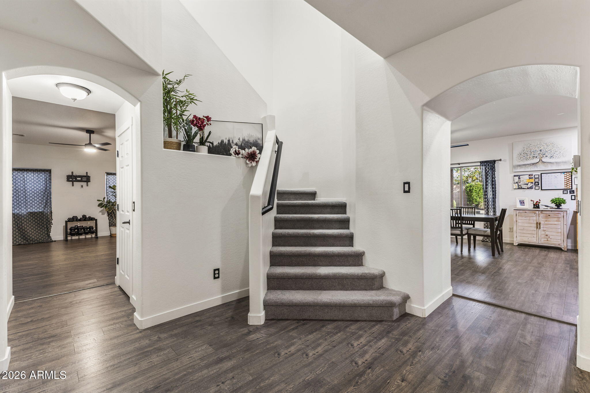 2538 E MINE CREEK Road