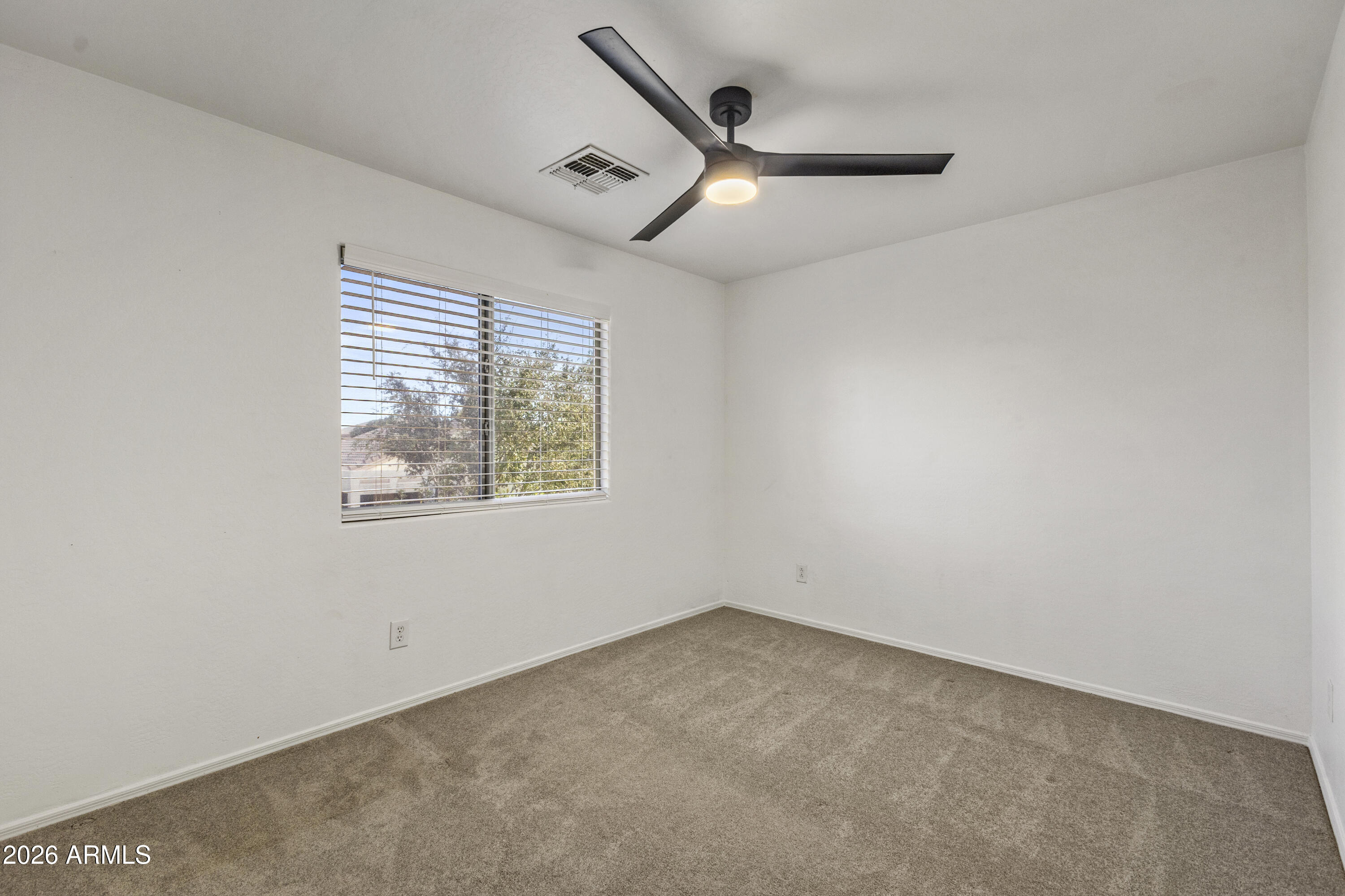 2538 E MINE CREEK Road