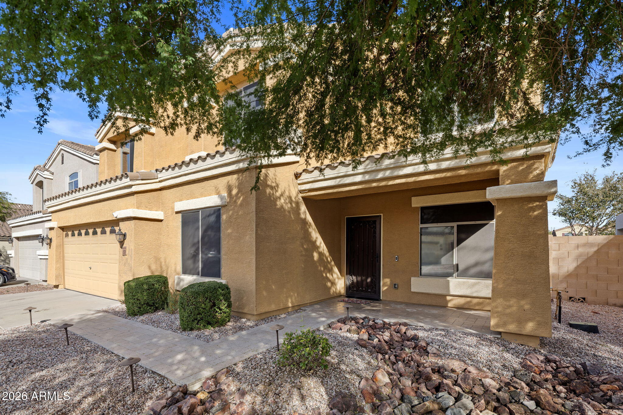 2538 E MINE CREEK Road