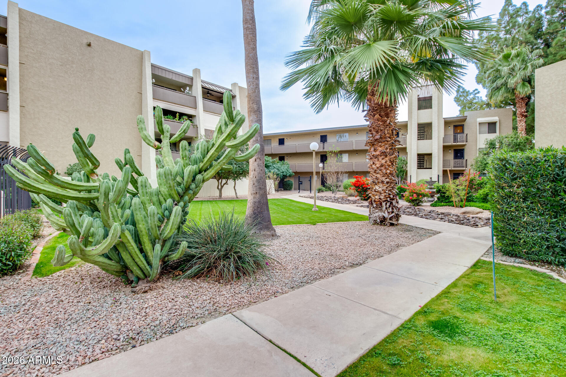 7625 E CAMELBACK Road A220