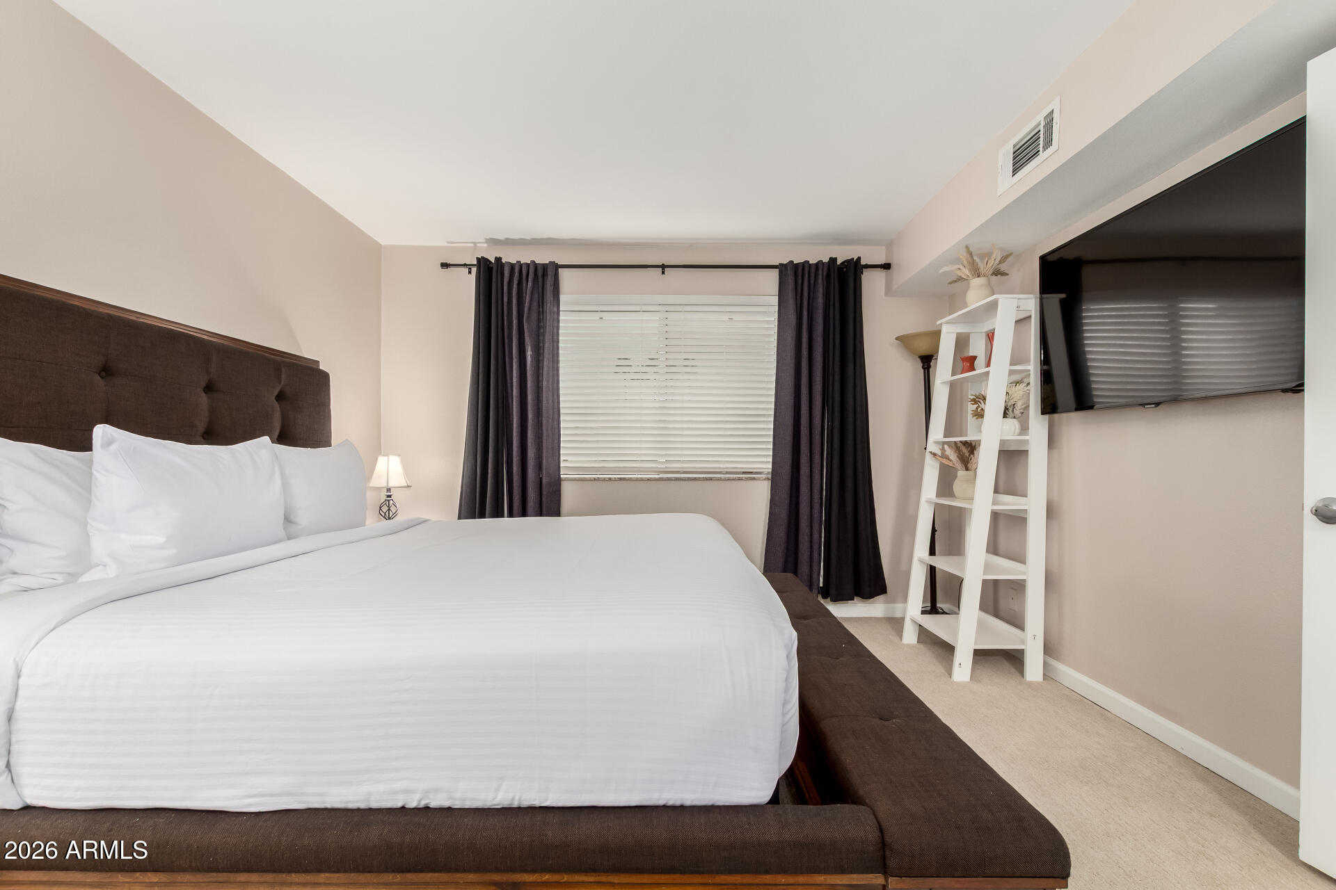 7625 E CAMELBACK Road A220