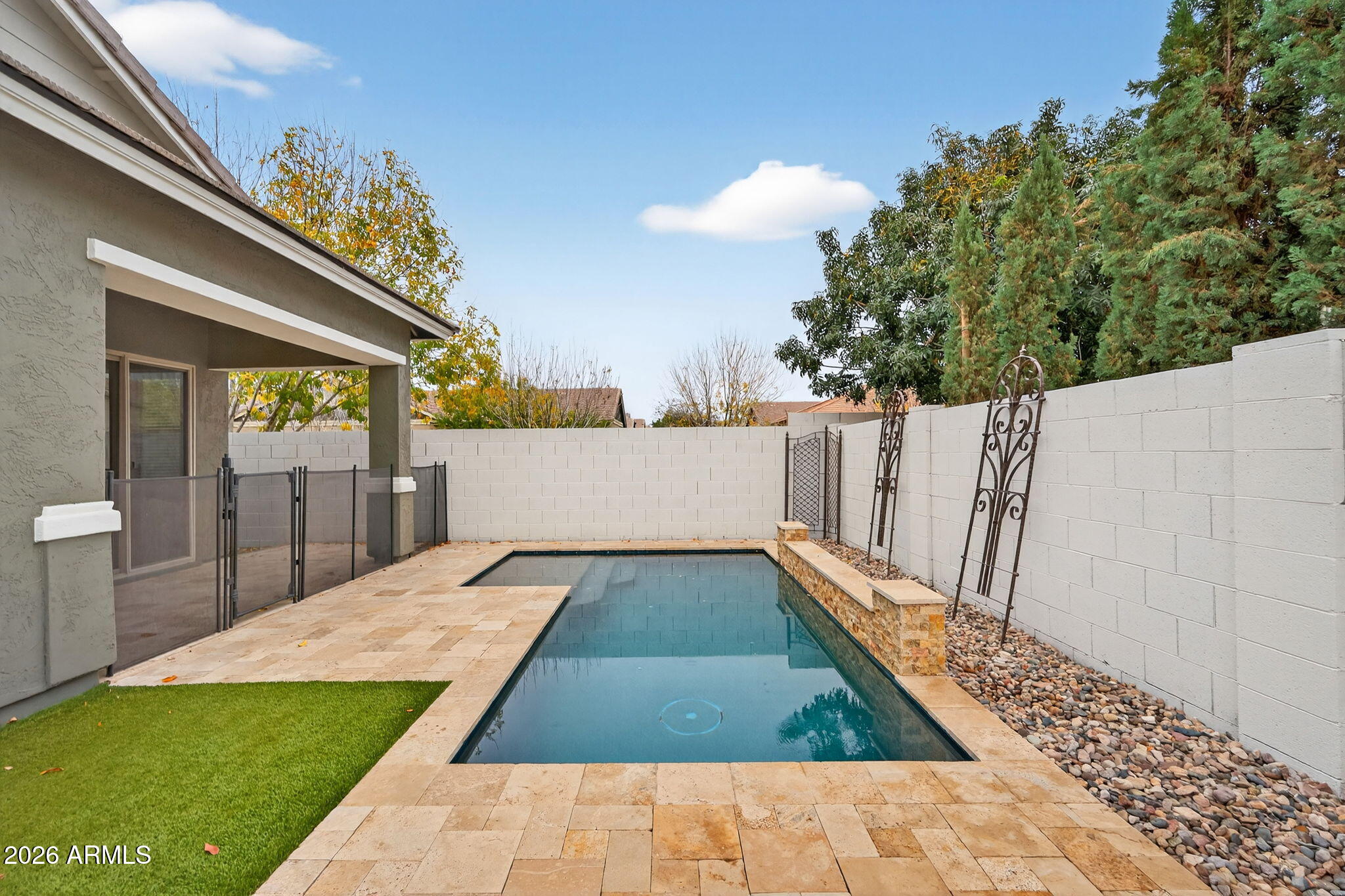 3075 E APPALOOSA Road