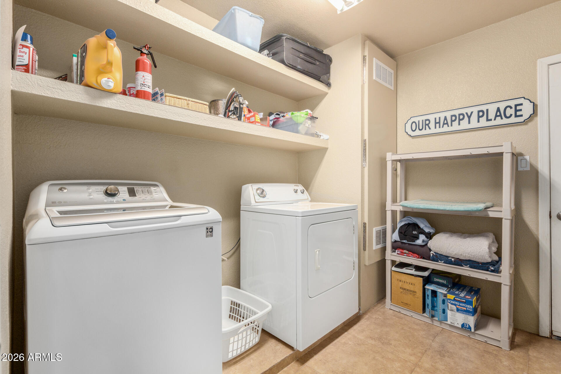 2143 W WILLOW Avenue