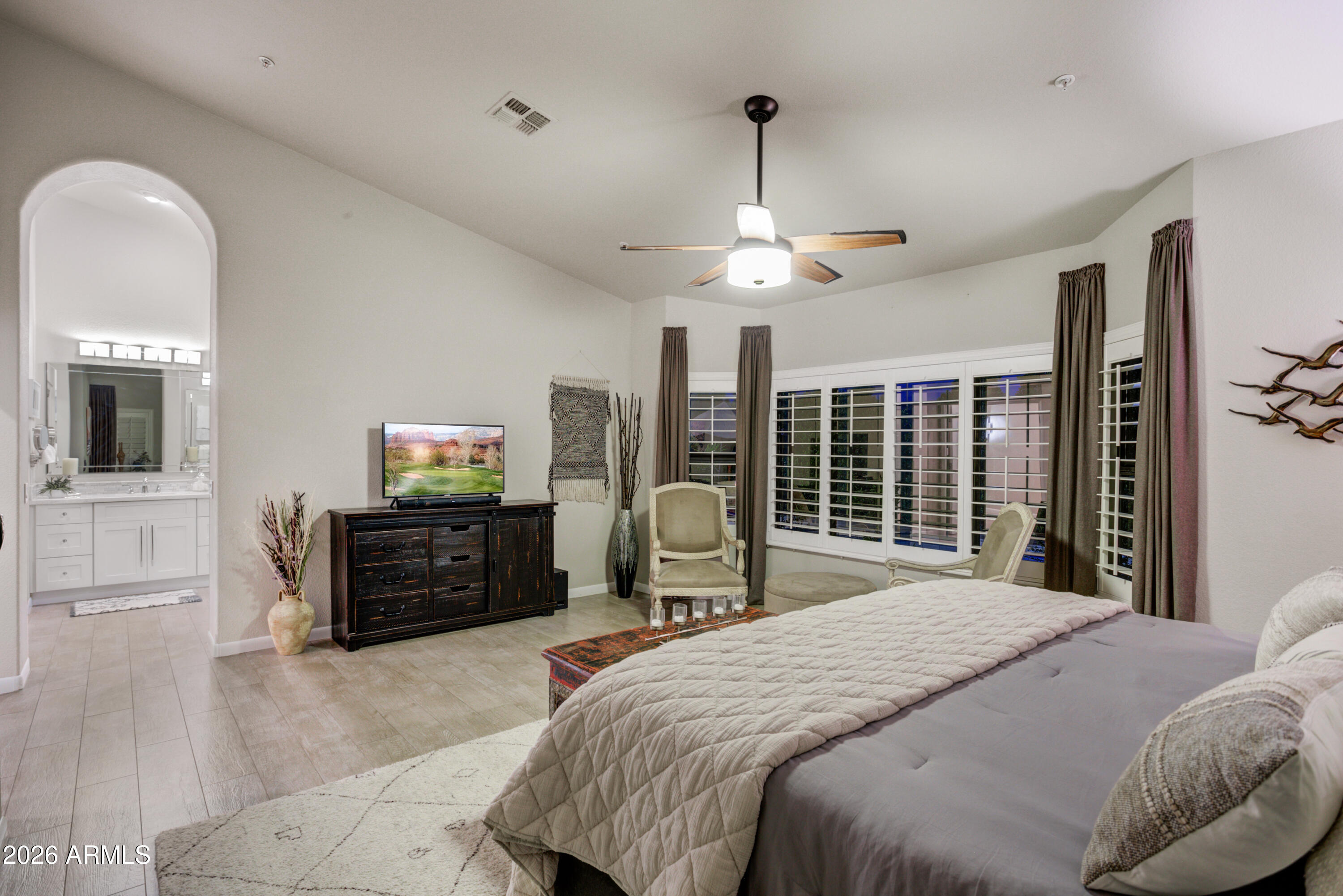 12735 E PARADISE Drive