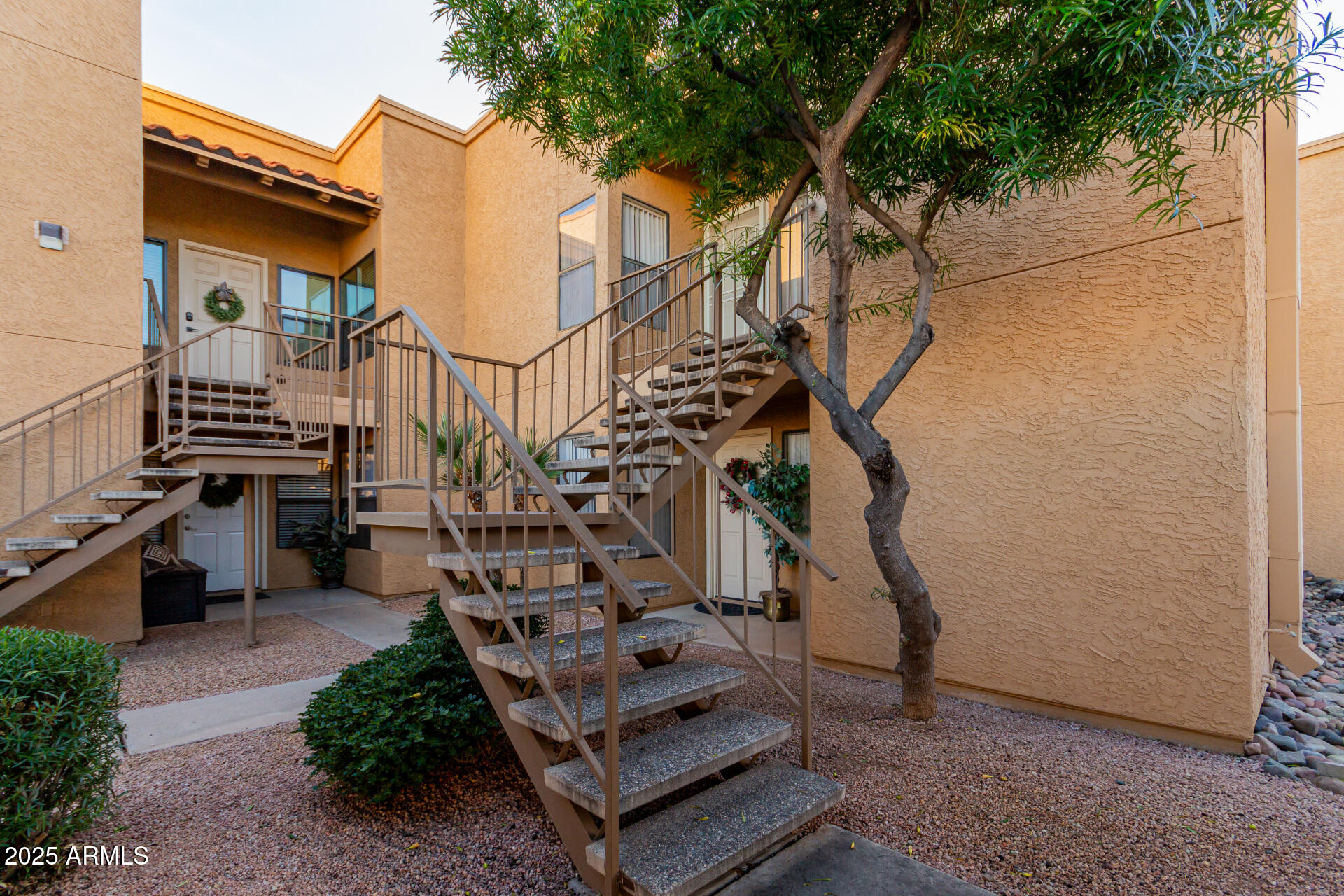 8787 E MOUNTAIN VIEW Road 2014