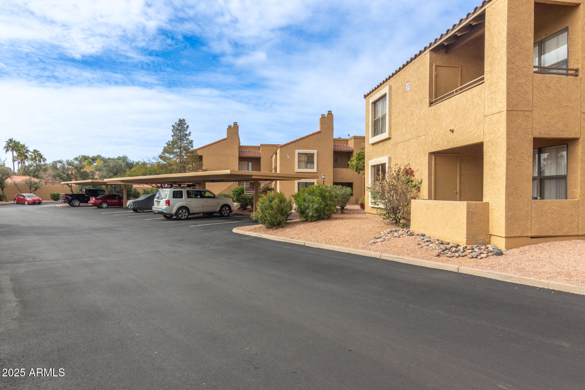 8787 E MOUNTAIN VIEW Road 2014