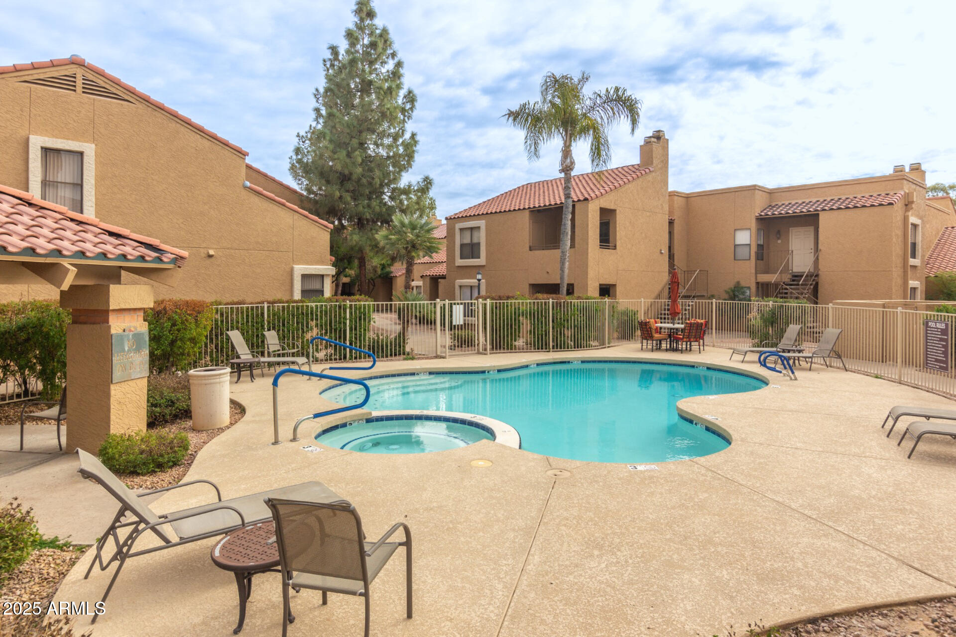 8787 E MOUNTAIN VIEW Road 2014