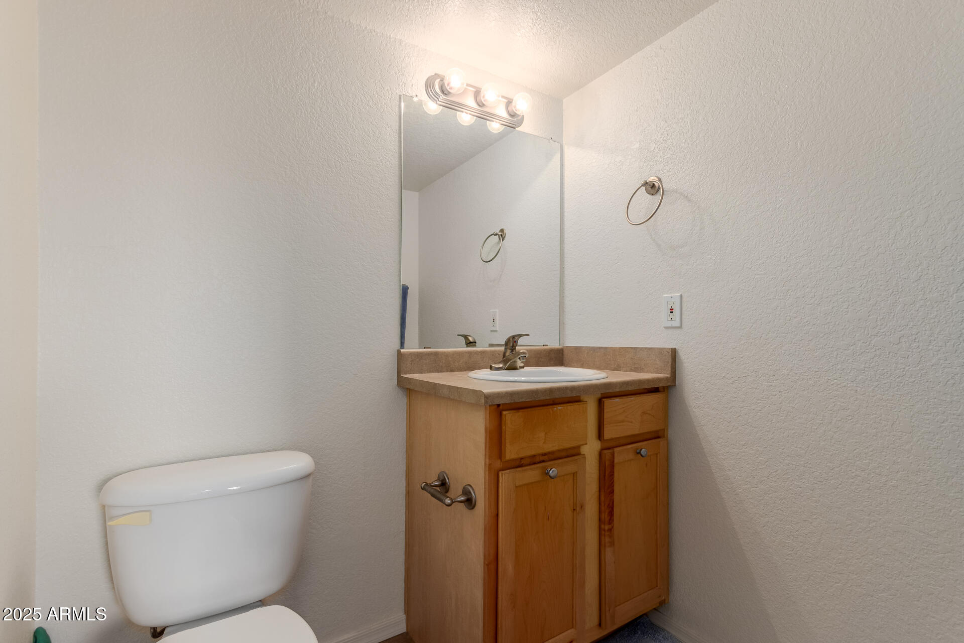 8787 E MOUNTAIN VIEW Road 2014