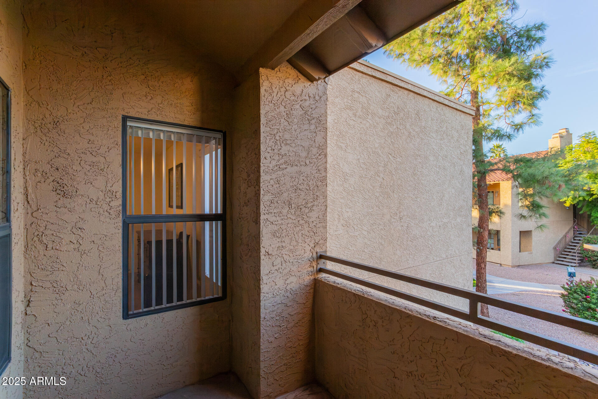 8787 E MOUNTAIN VIEW Road 2014