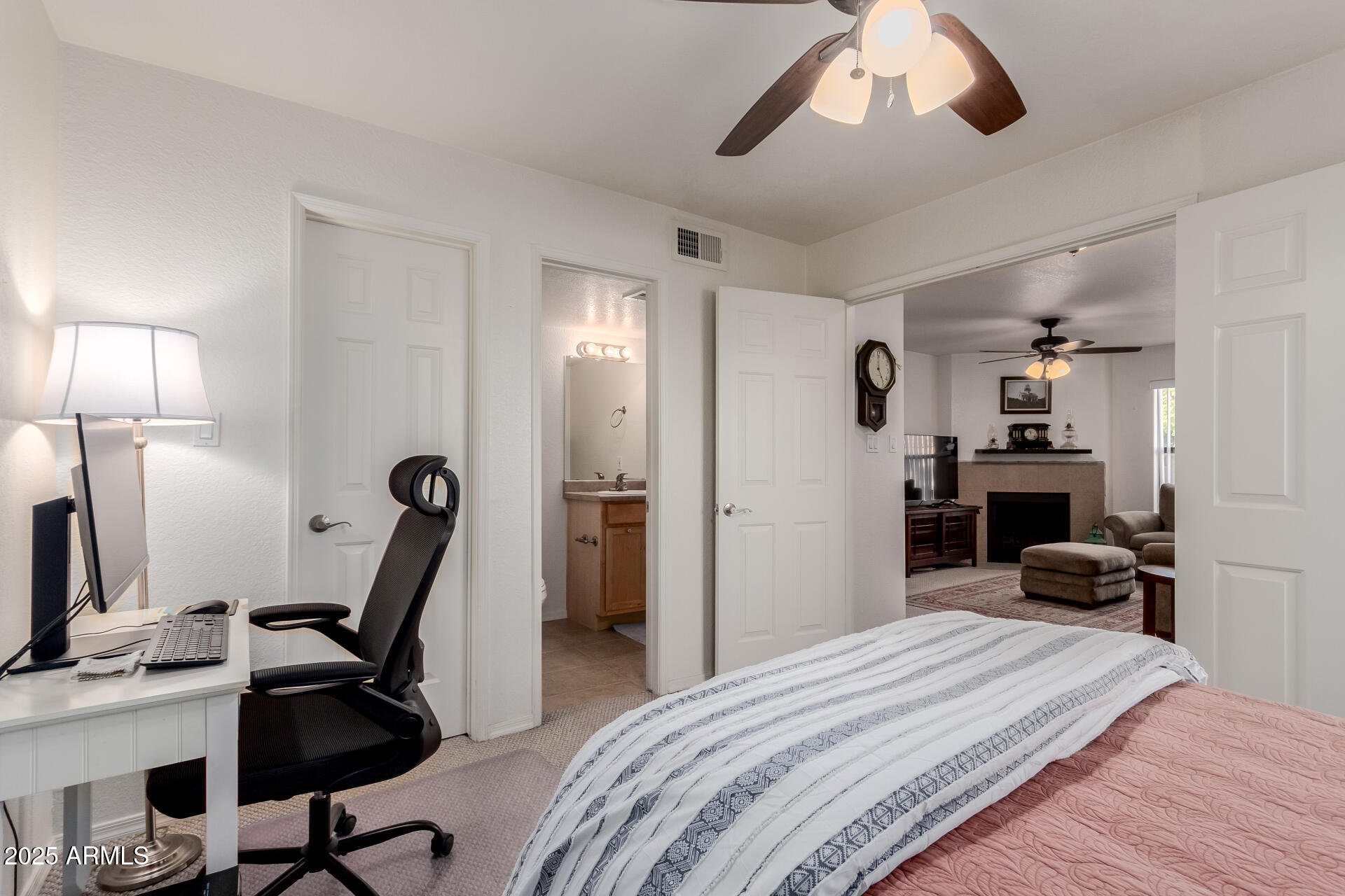 8787 E MOUNTAIN VIEW Road 2014