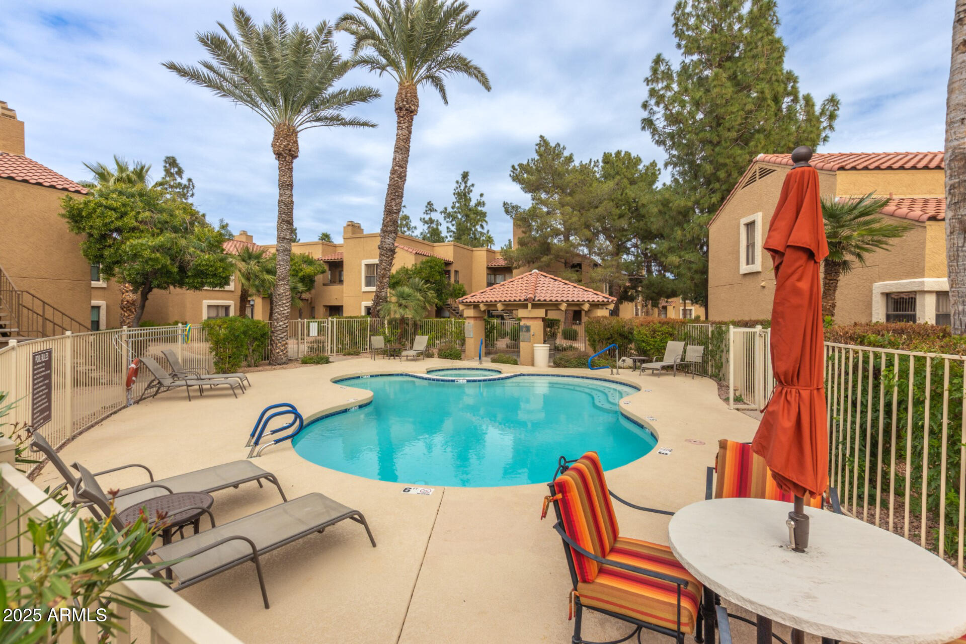 8787 E MOUNTAIN VIEW Road 2014