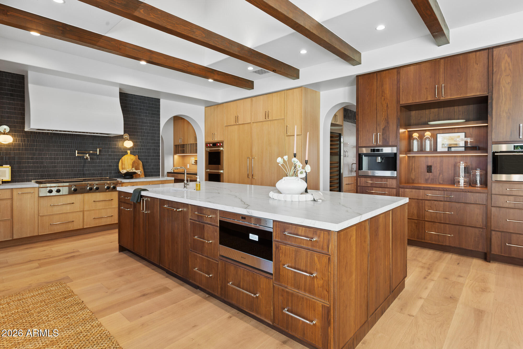 4605 E ROCKRIDGE Road