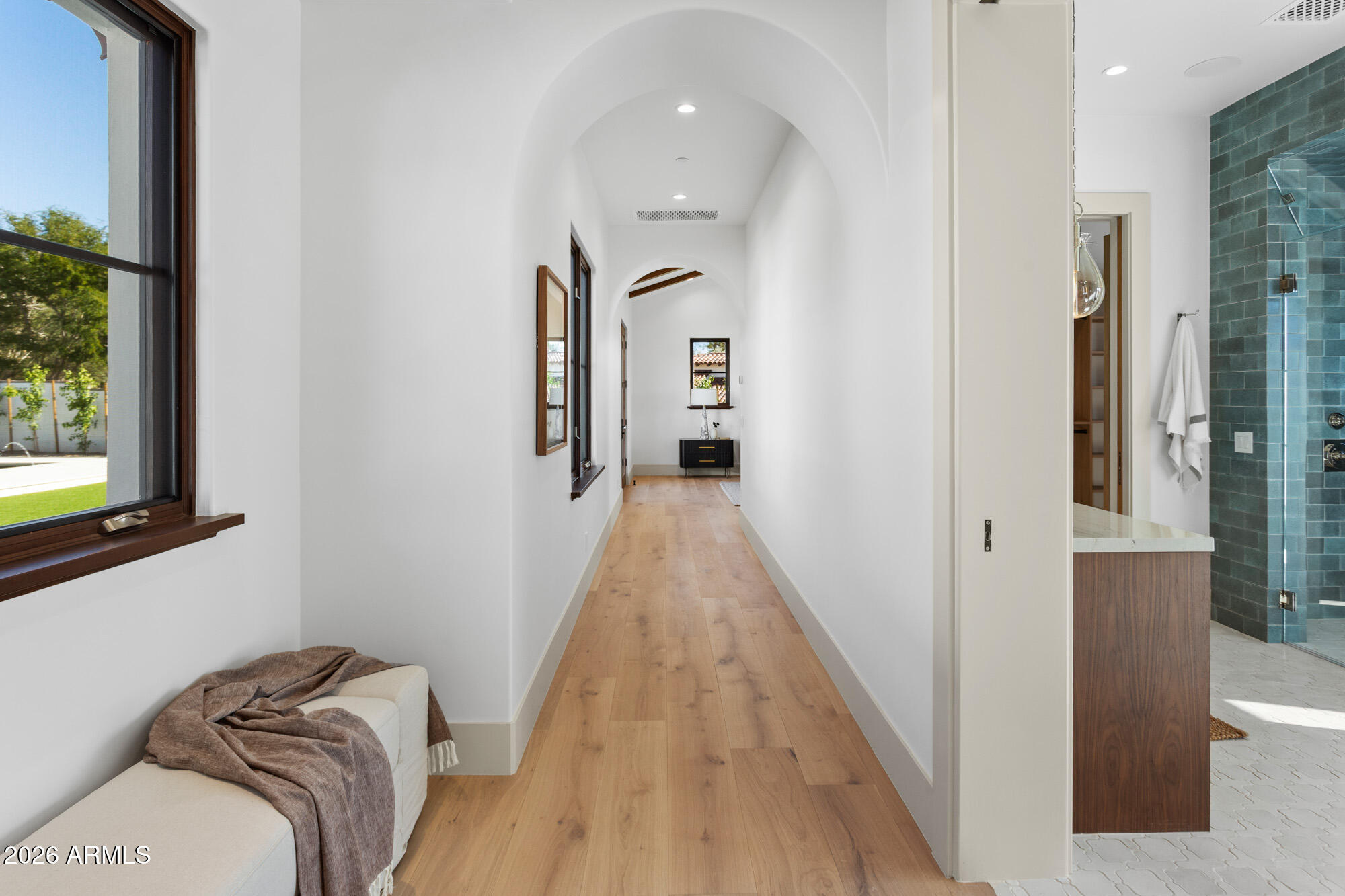 4605 E ROCKRIDGE Road