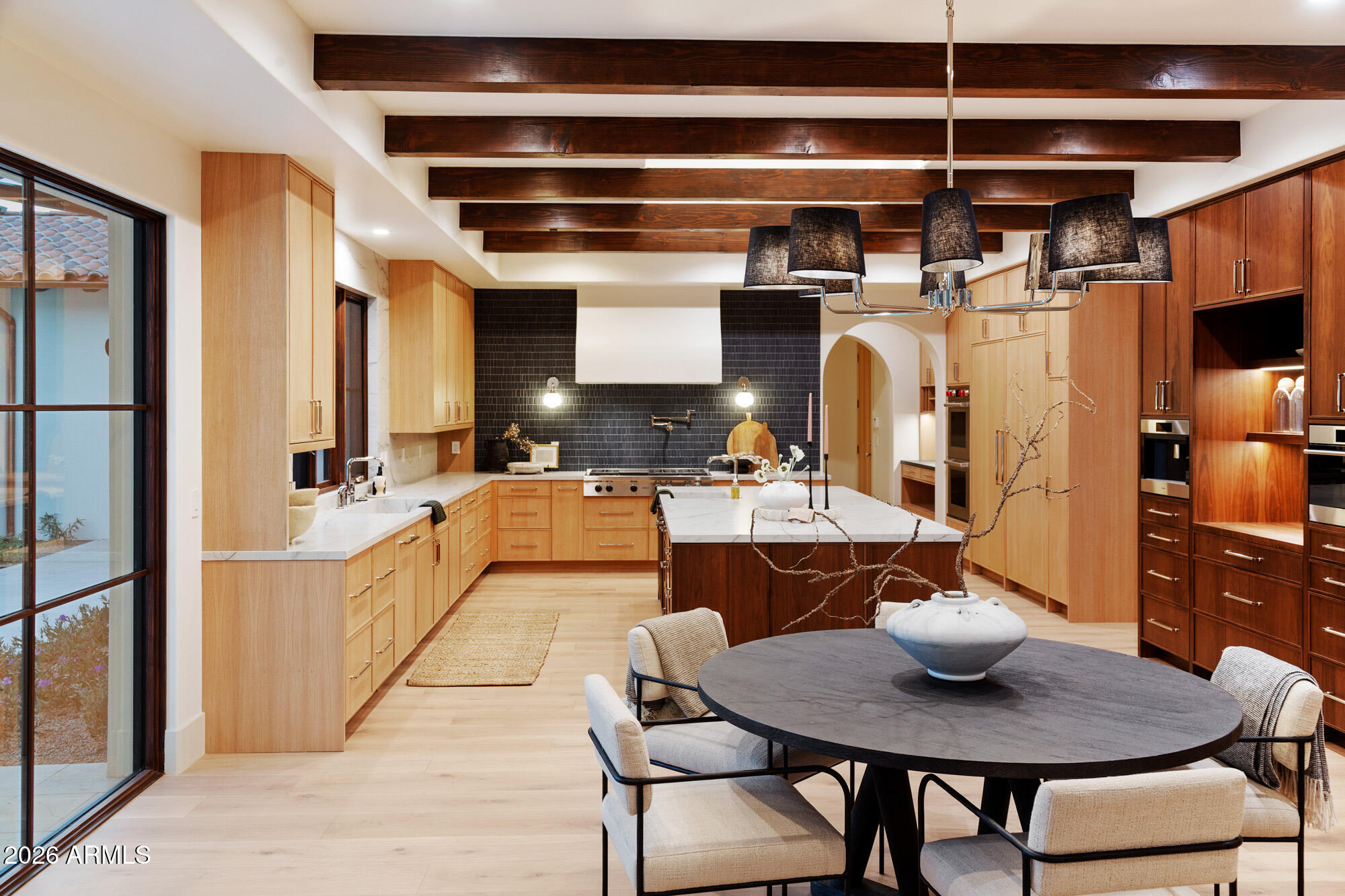 4605 E ROCKRIDGE Road