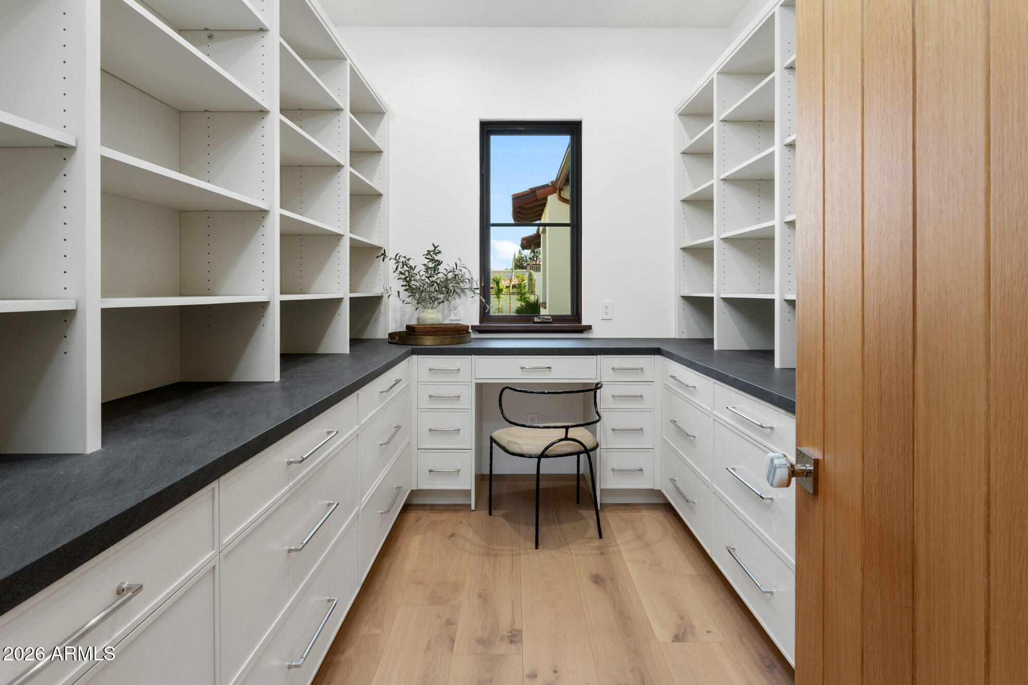 4605 E ROCKRIDGE Road