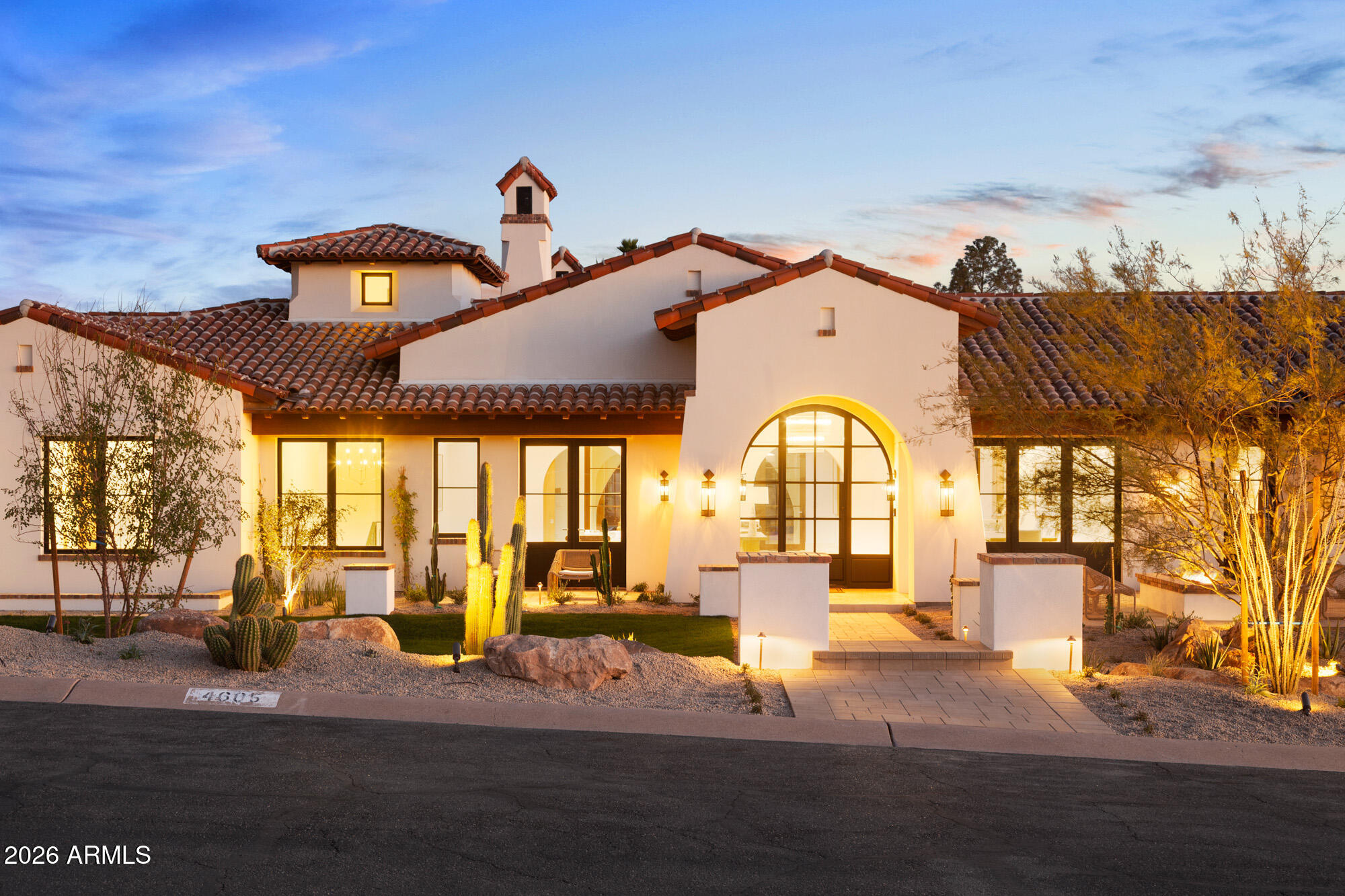 4605 E ROCKRIDGE Road