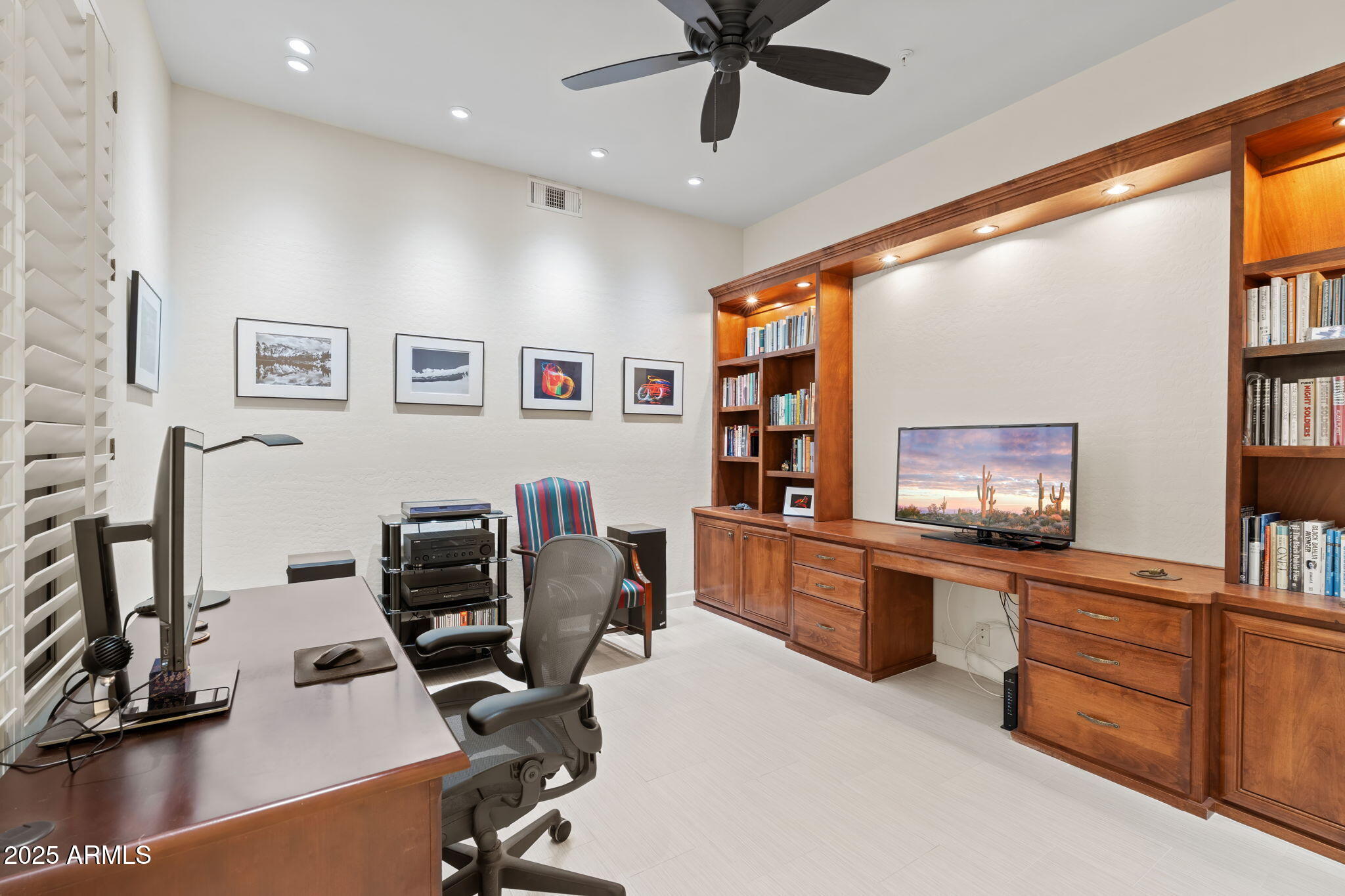 11075 E ACACIA Drive