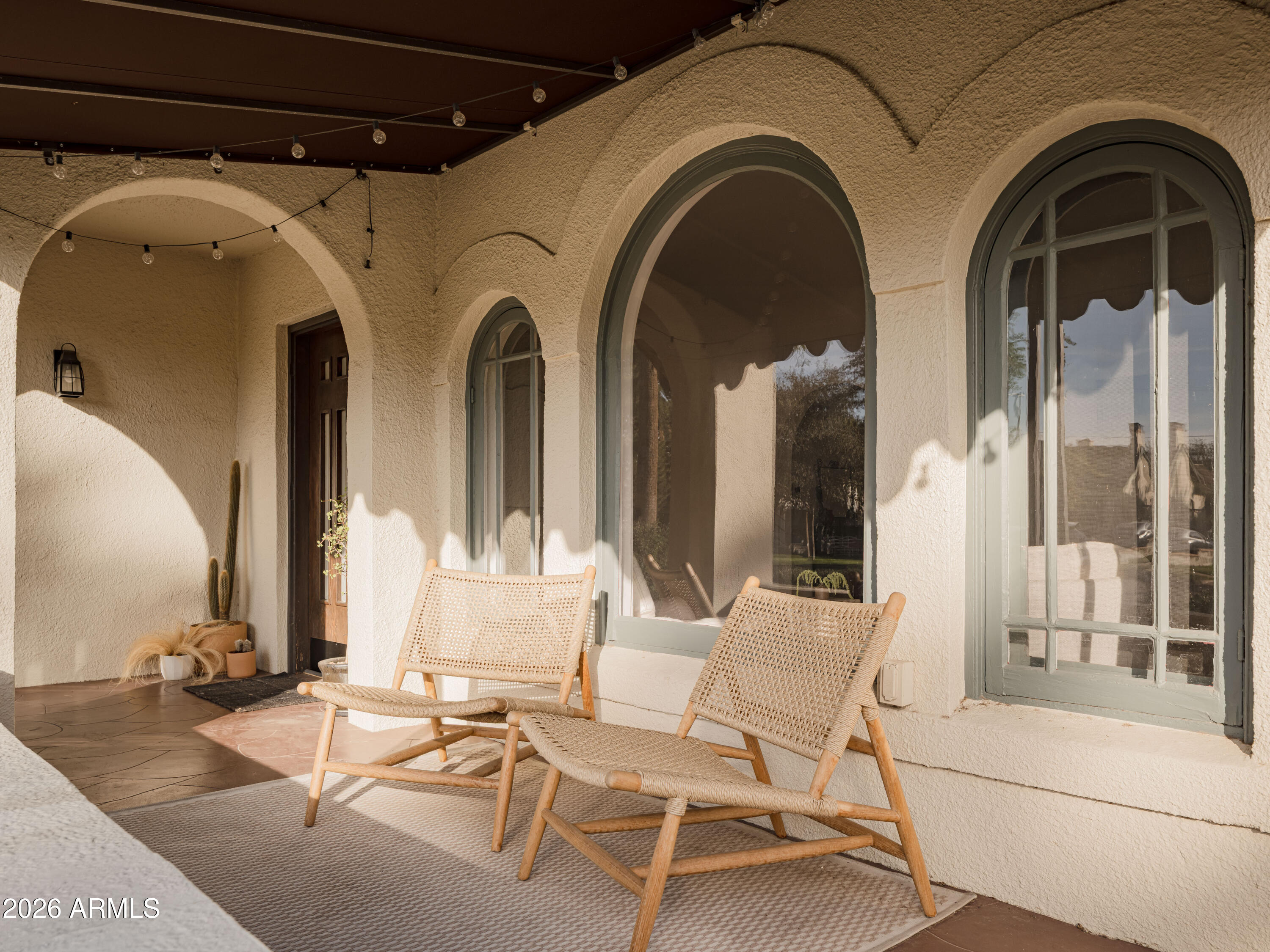 926 W LYNWOOD Street