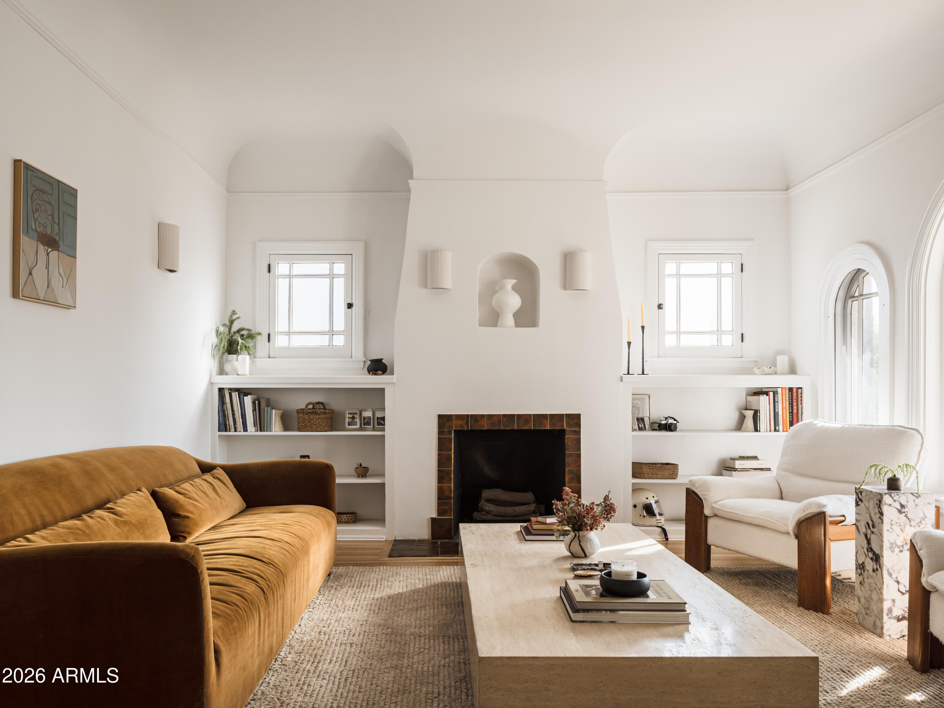 926 W LYNWOOD Street