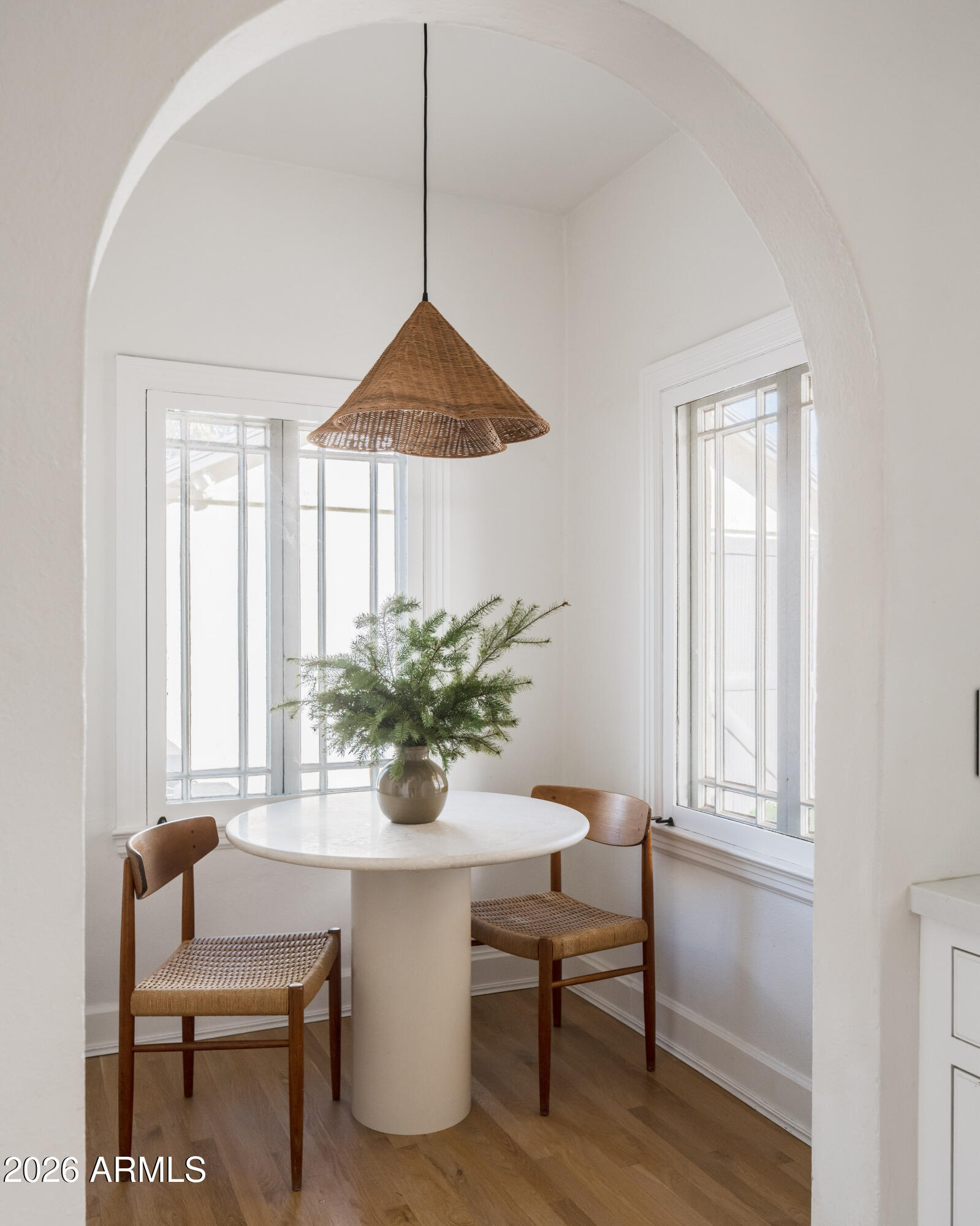 926 W LYNWOOD Street