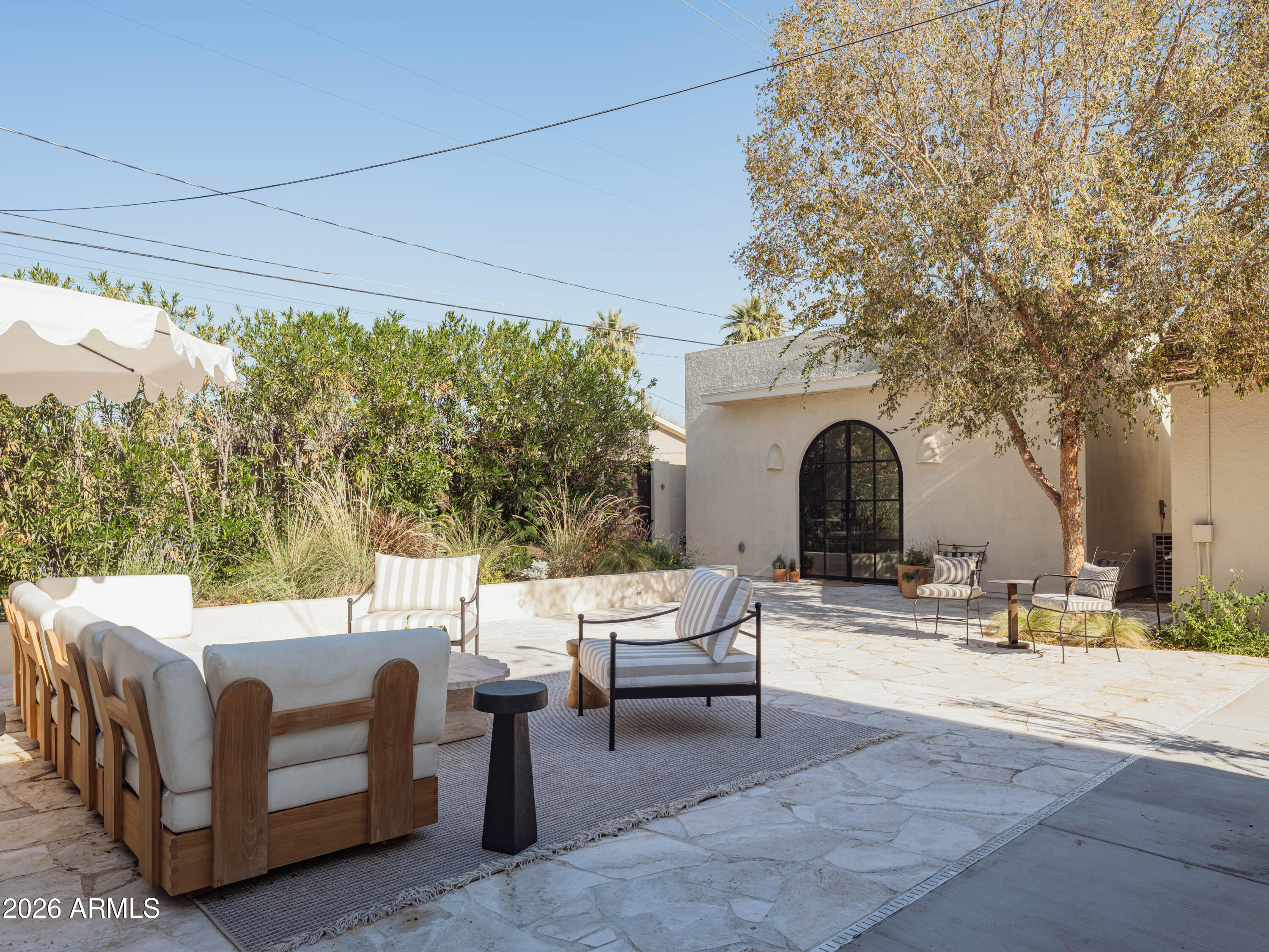 926 W LYNWOOD Street