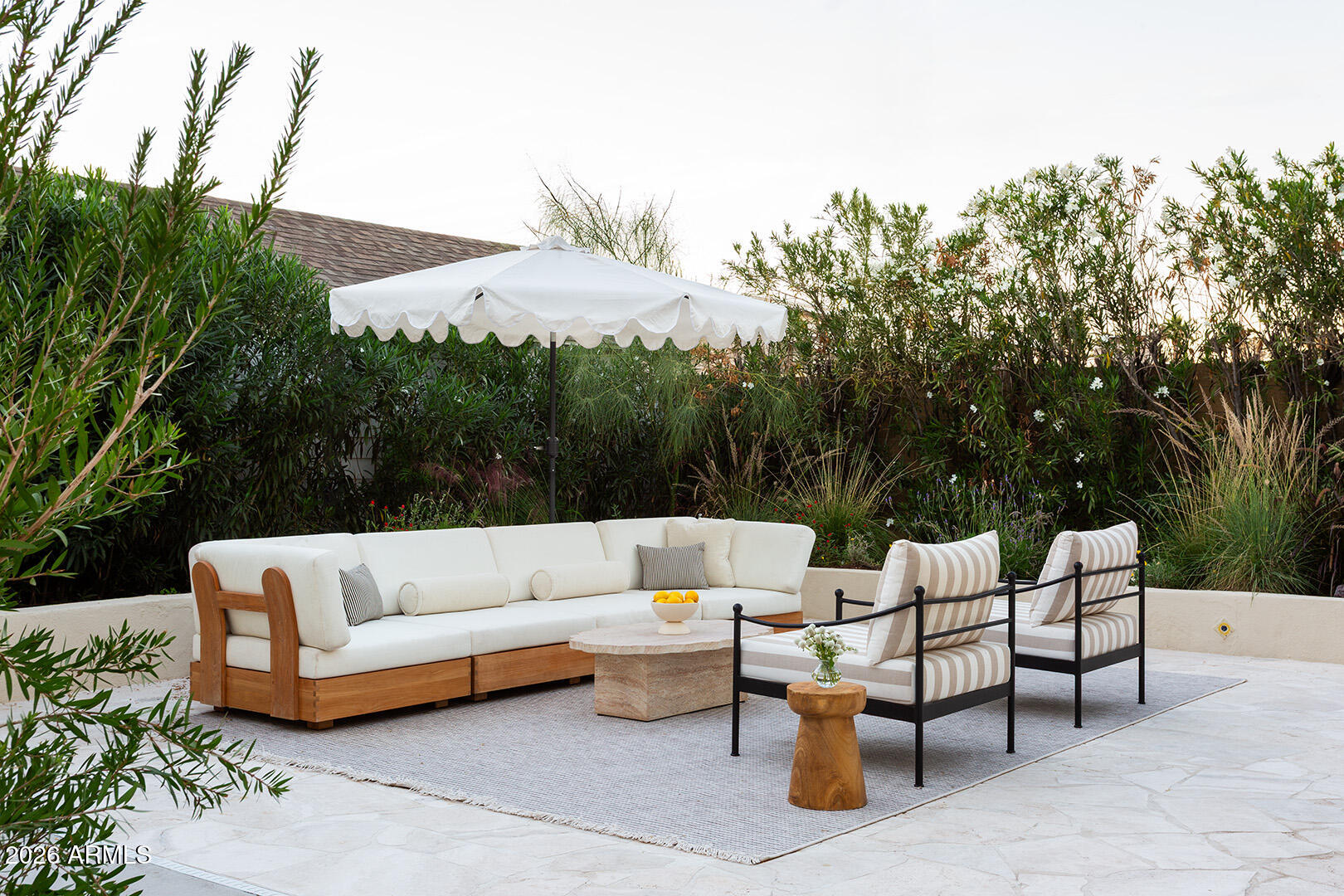 926 W LYNWOOD Street