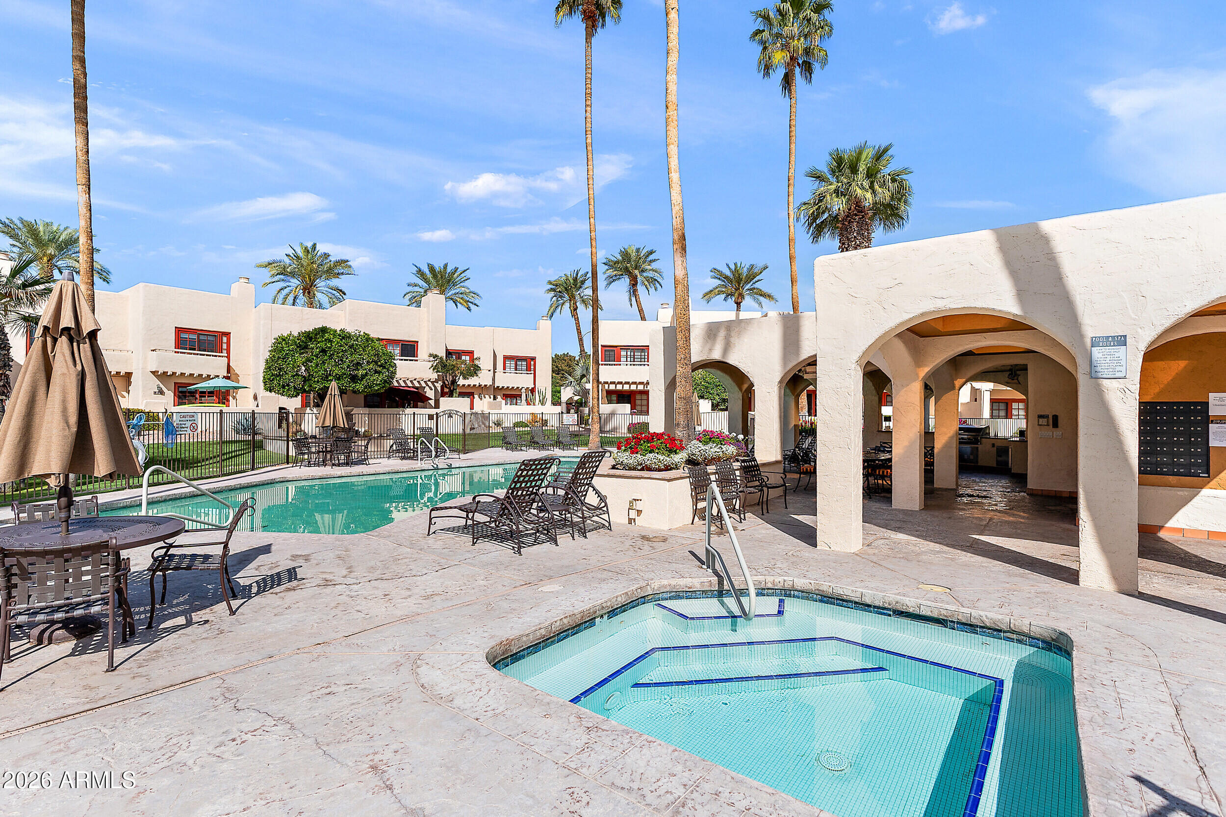 6150 N SCOTTSDALE Road 52