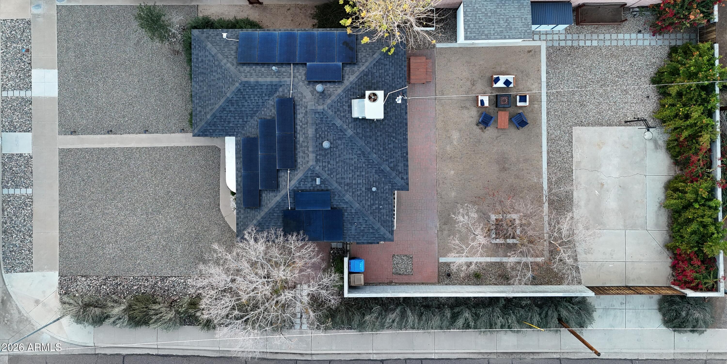 1346 E CORONADO Road