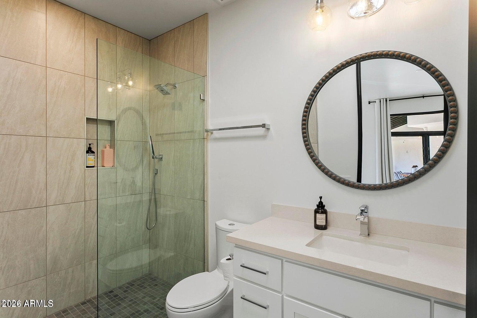 6718 E SAN JUAN Avenue