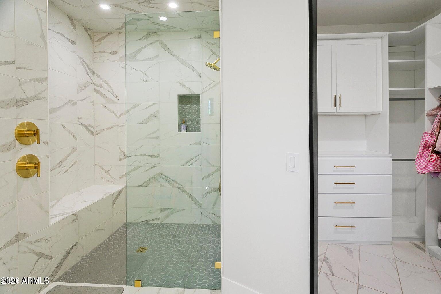 6718 E SAN JUAN Avenue