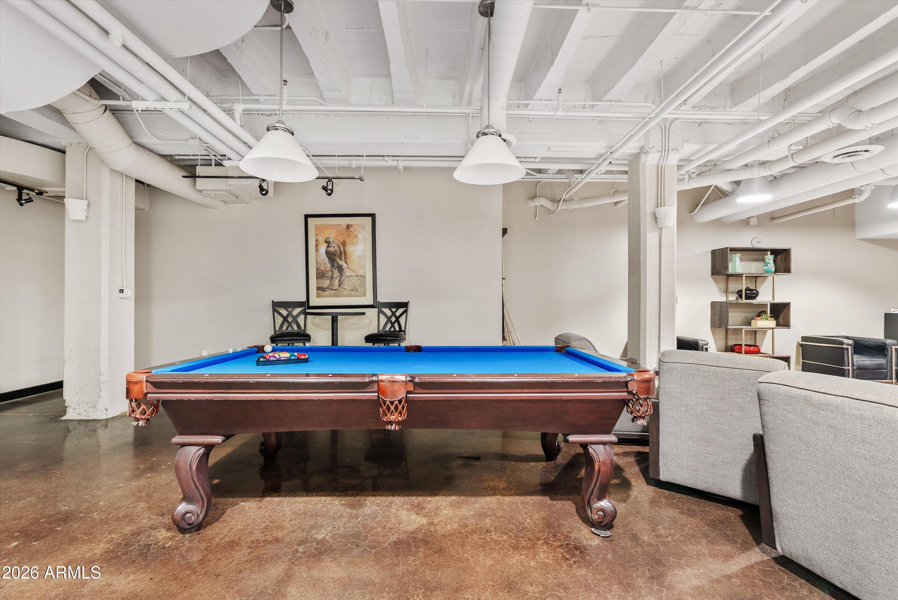 114 W ADAMS Street 802