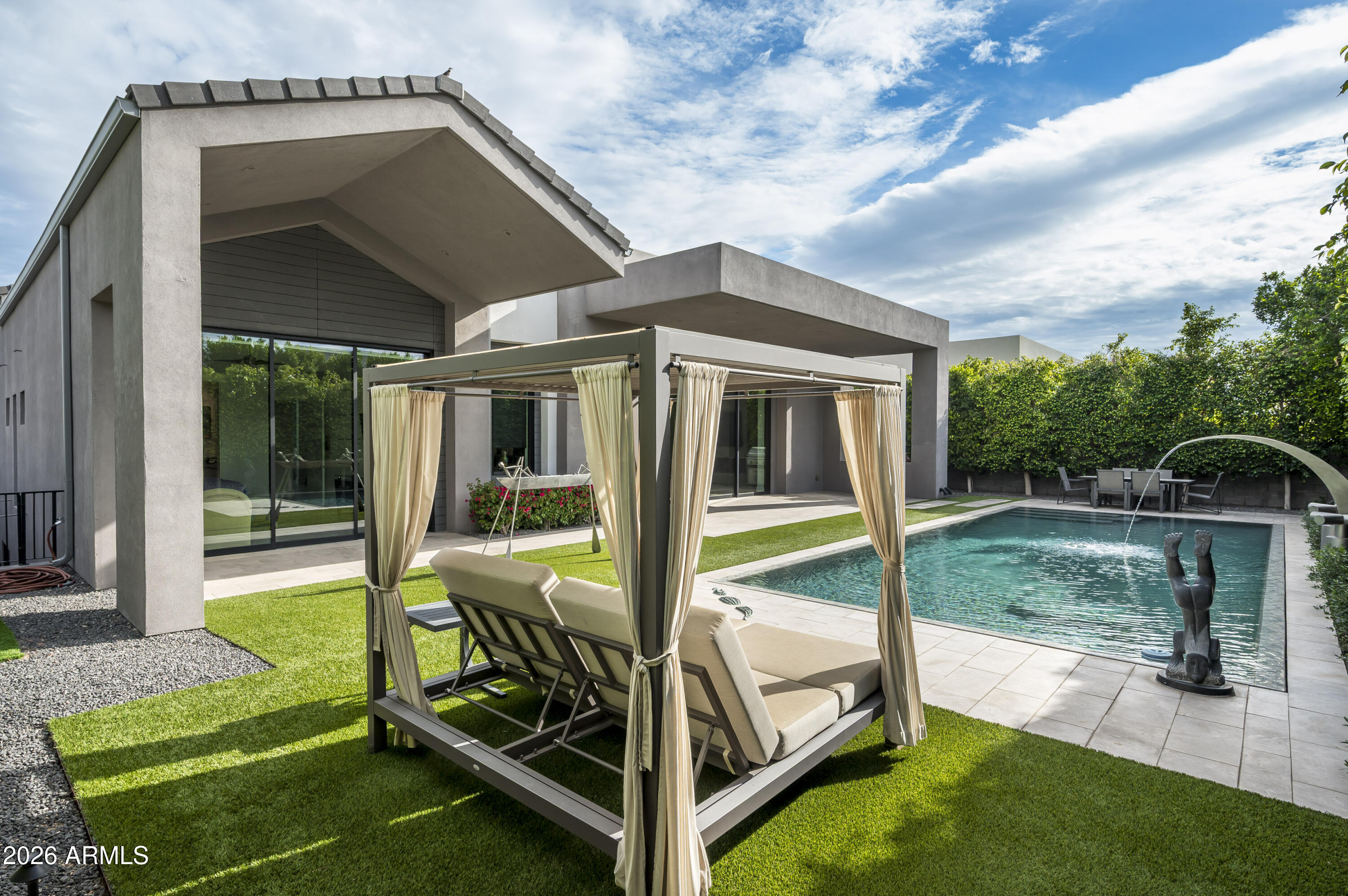 6917 E CACTUS WREN Road