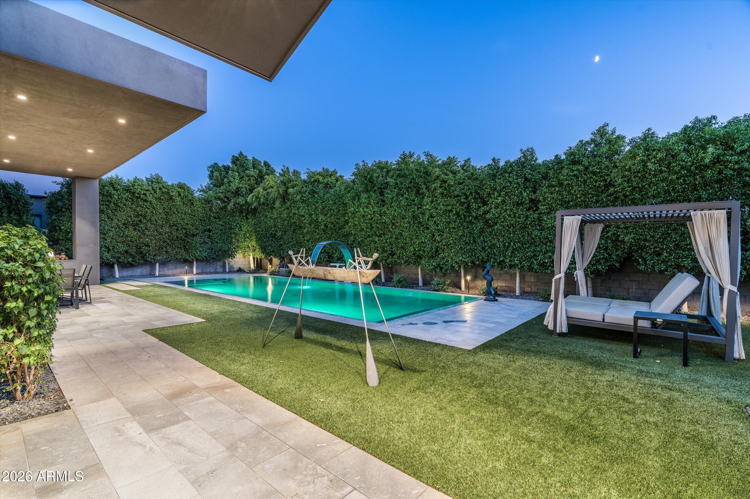 6917 E CACTUS WREN Road