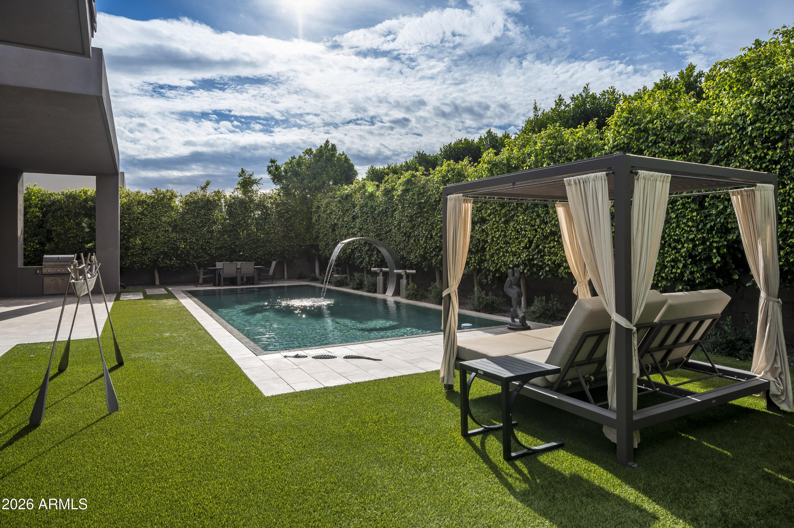 6917 E CACTUS WREN Road