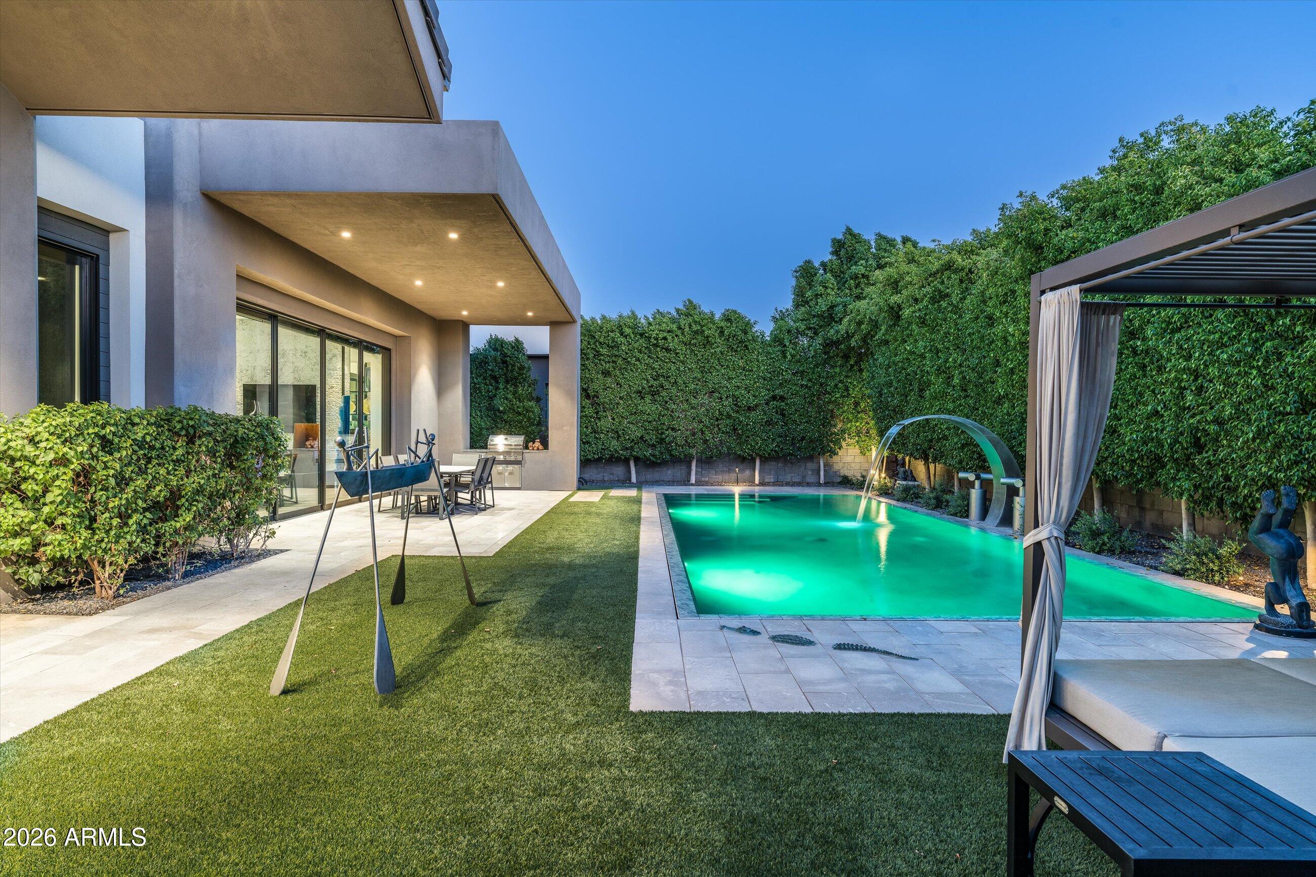 6917 E CACTUS WREN Road