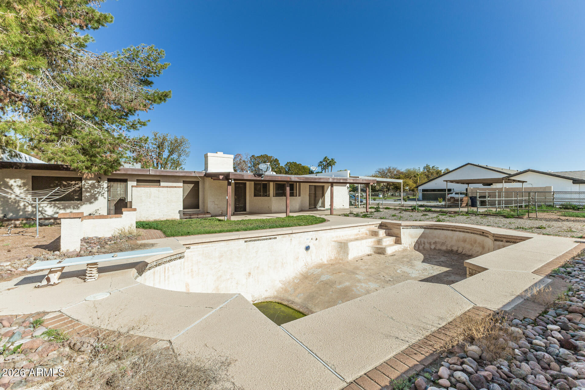 707 E REDFIELD Road E