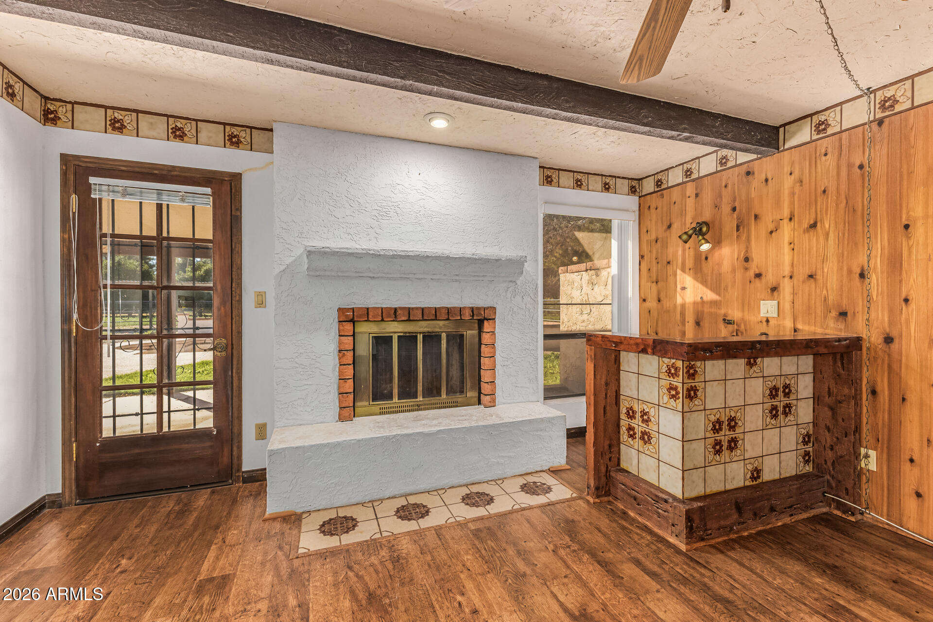 707 E REDFIELD Road E