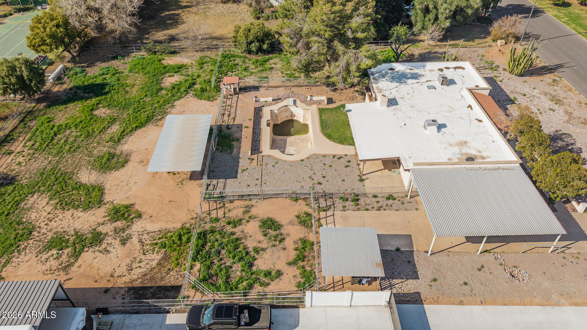 707 E REDFIELD Road E