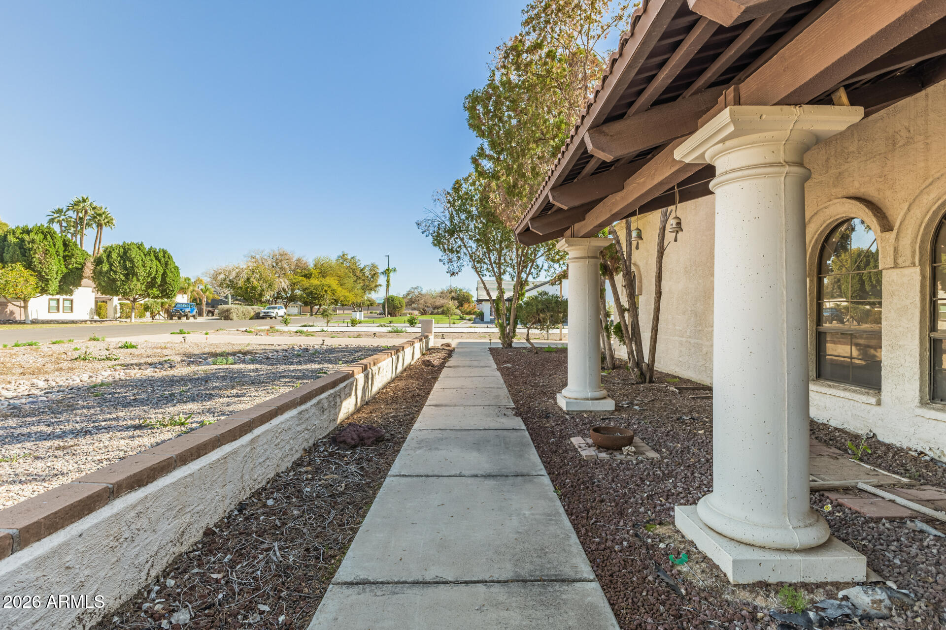 707 E REDFIELD Road E