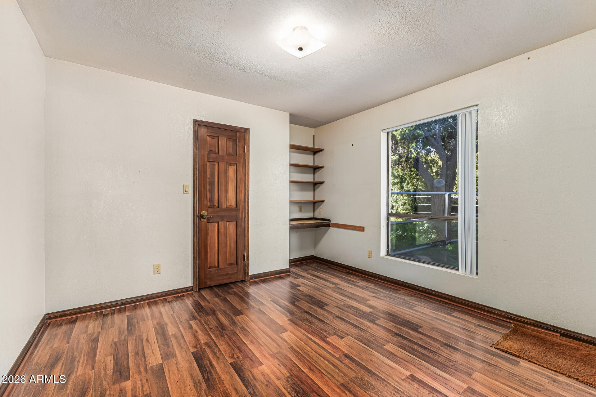 707 E REDFIELD Road E