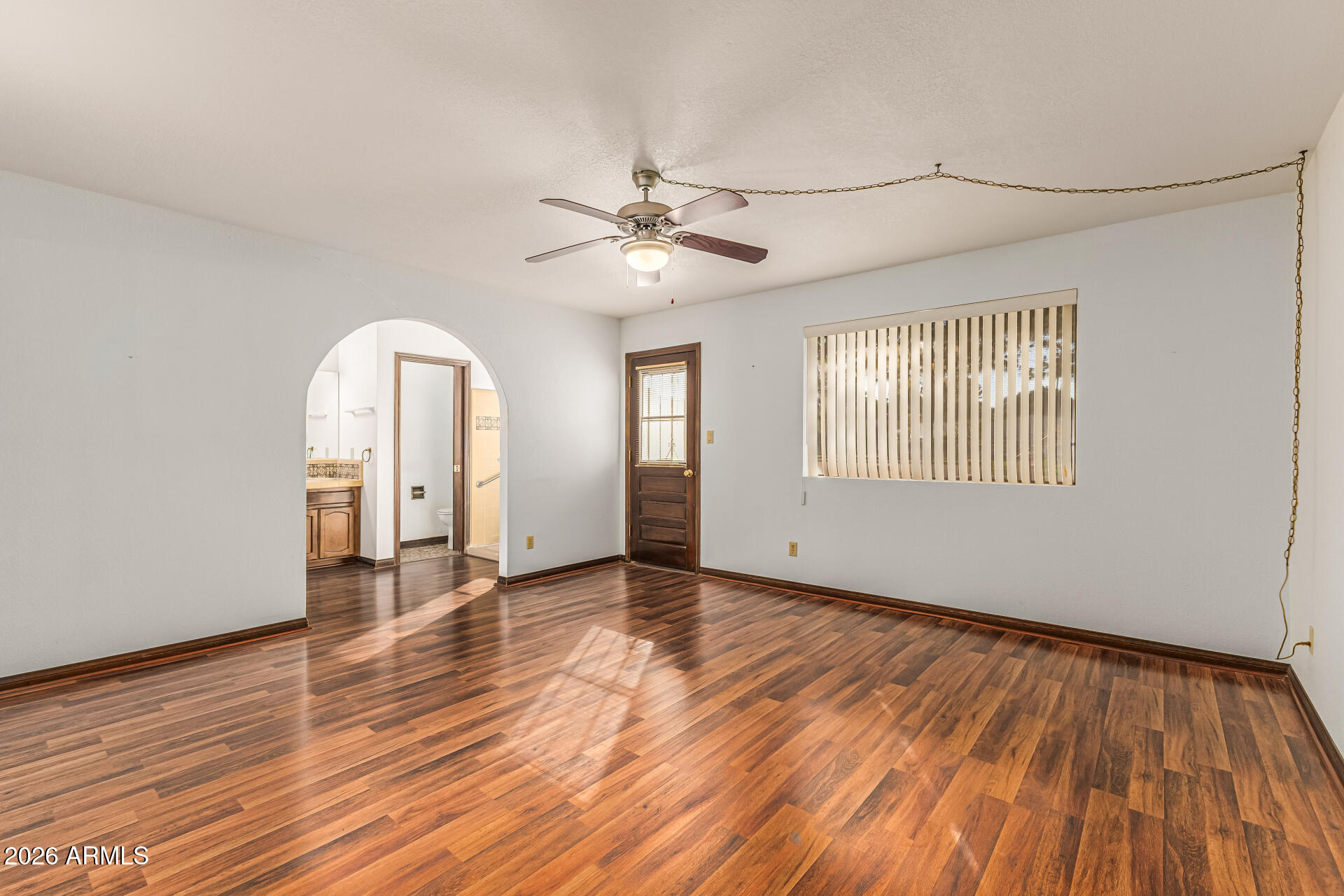 707 E REDFIELD Road E