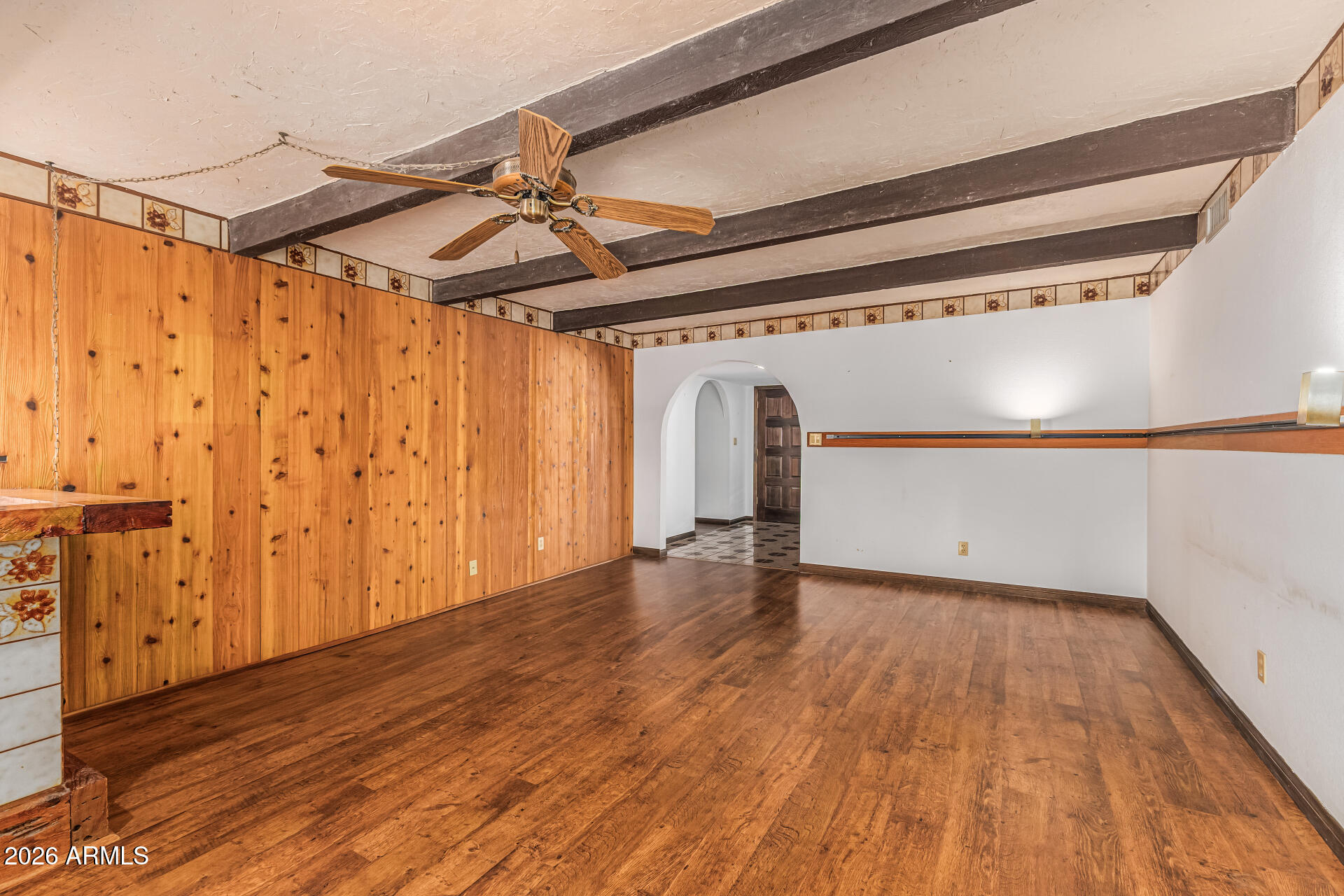 707 E REDFIELD Road E