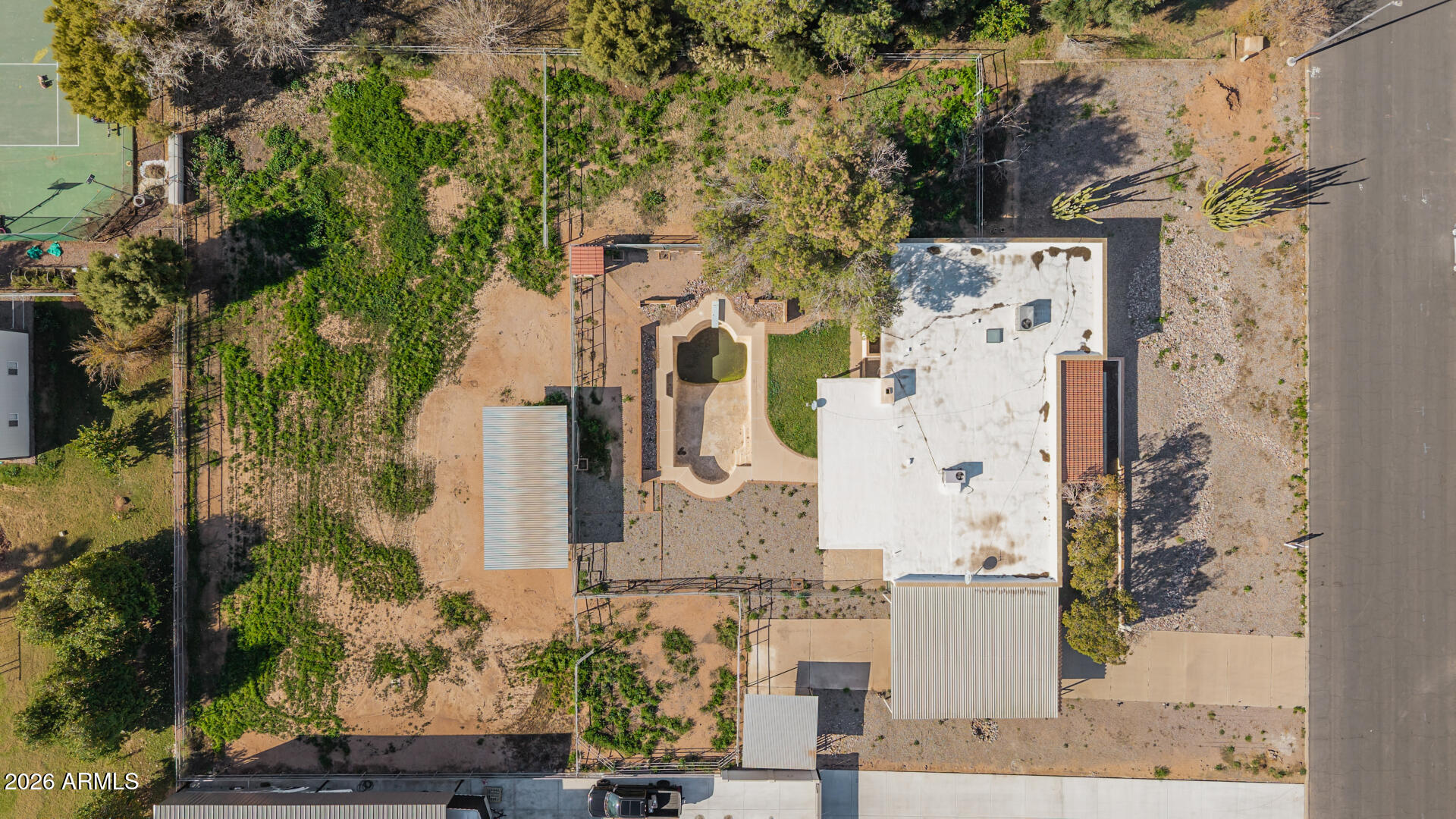 707 E REDFIELD Road E