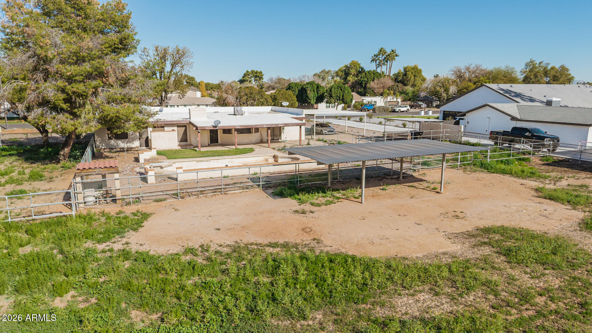 707 E REDFIELD Road E