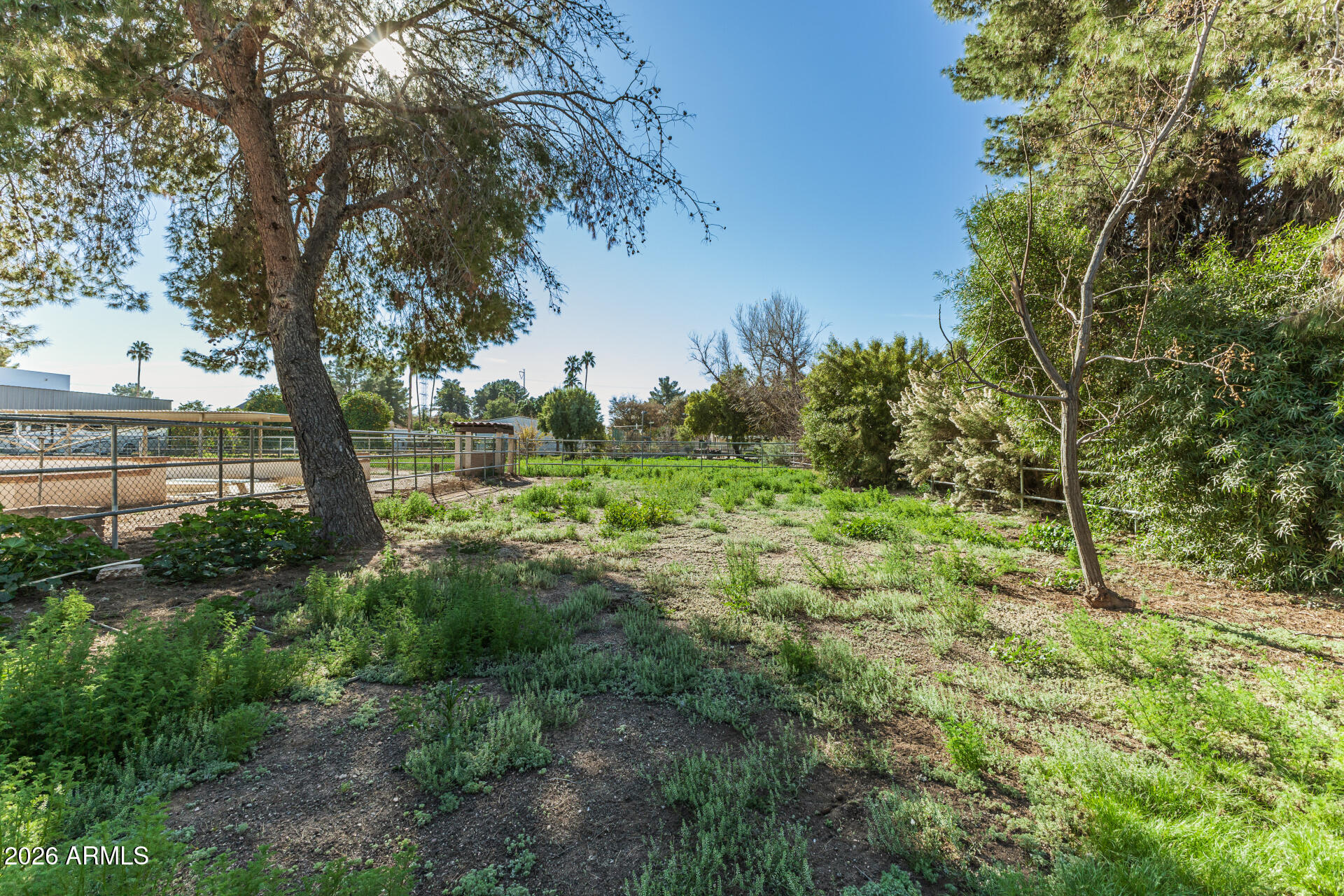 707 E REDFIELD Road E