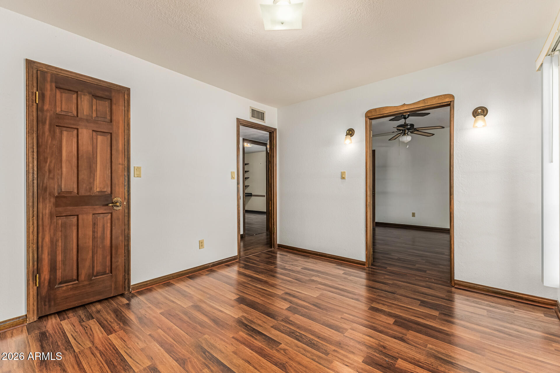 707 E REDFIELD Road E